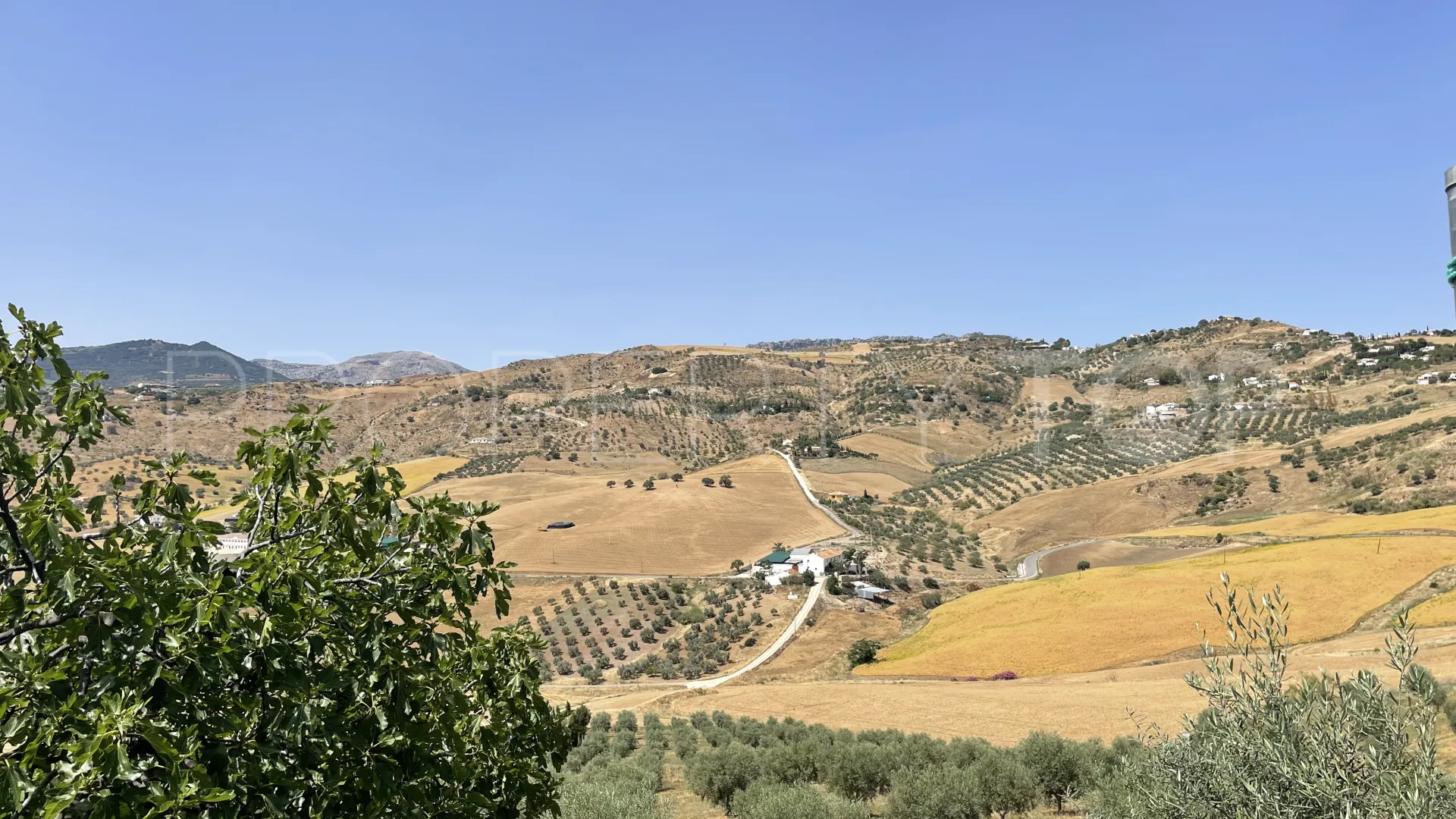 Villanueva de la Concepción country house for sale