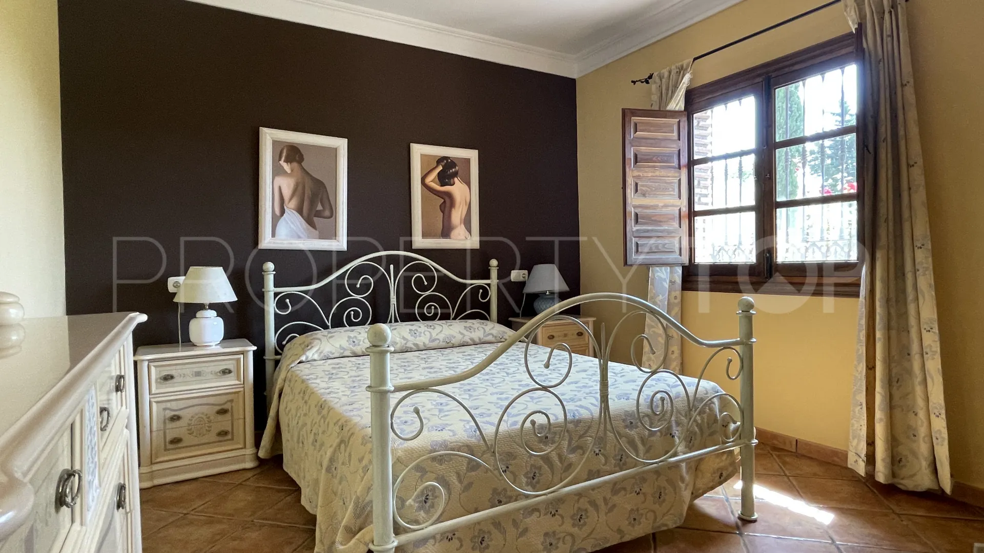 Villanueva de la Concepción country house for sale