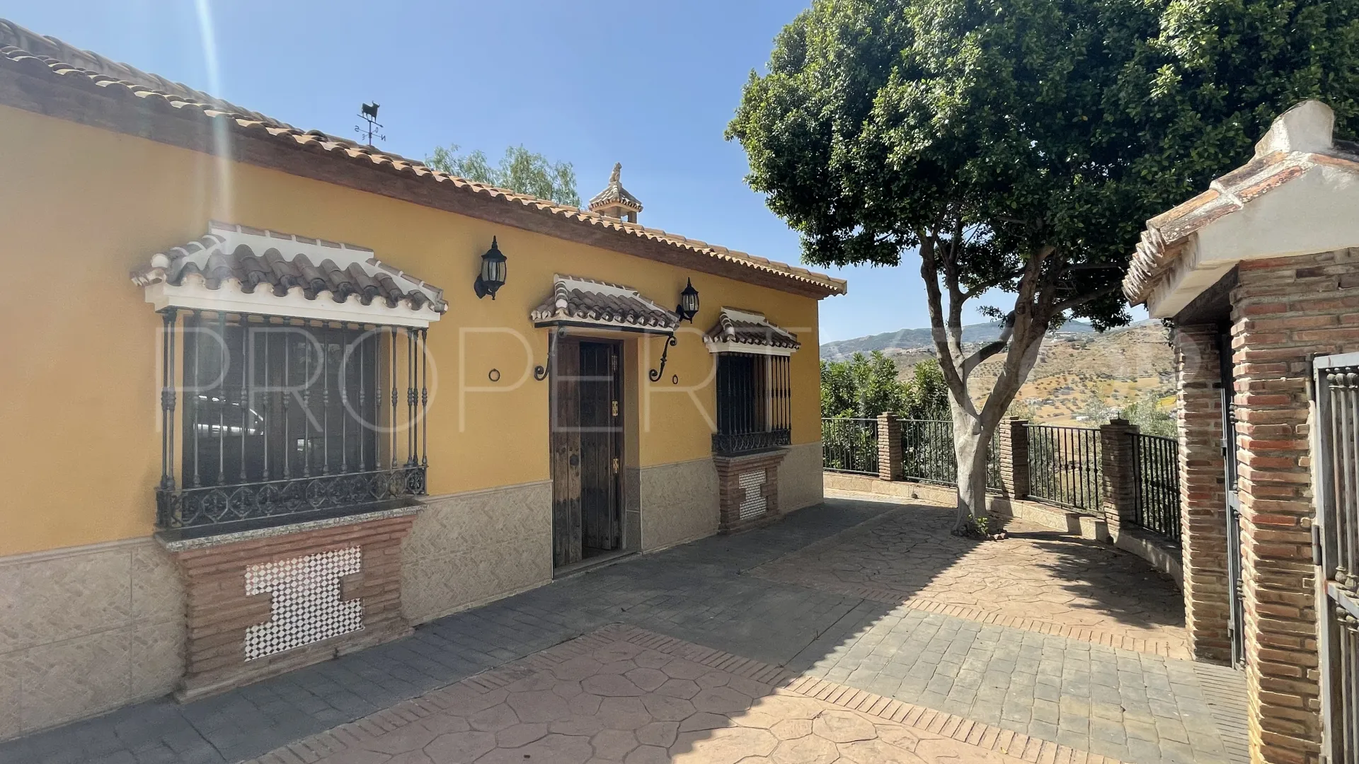 Villanueva de la Concepción country house for sale