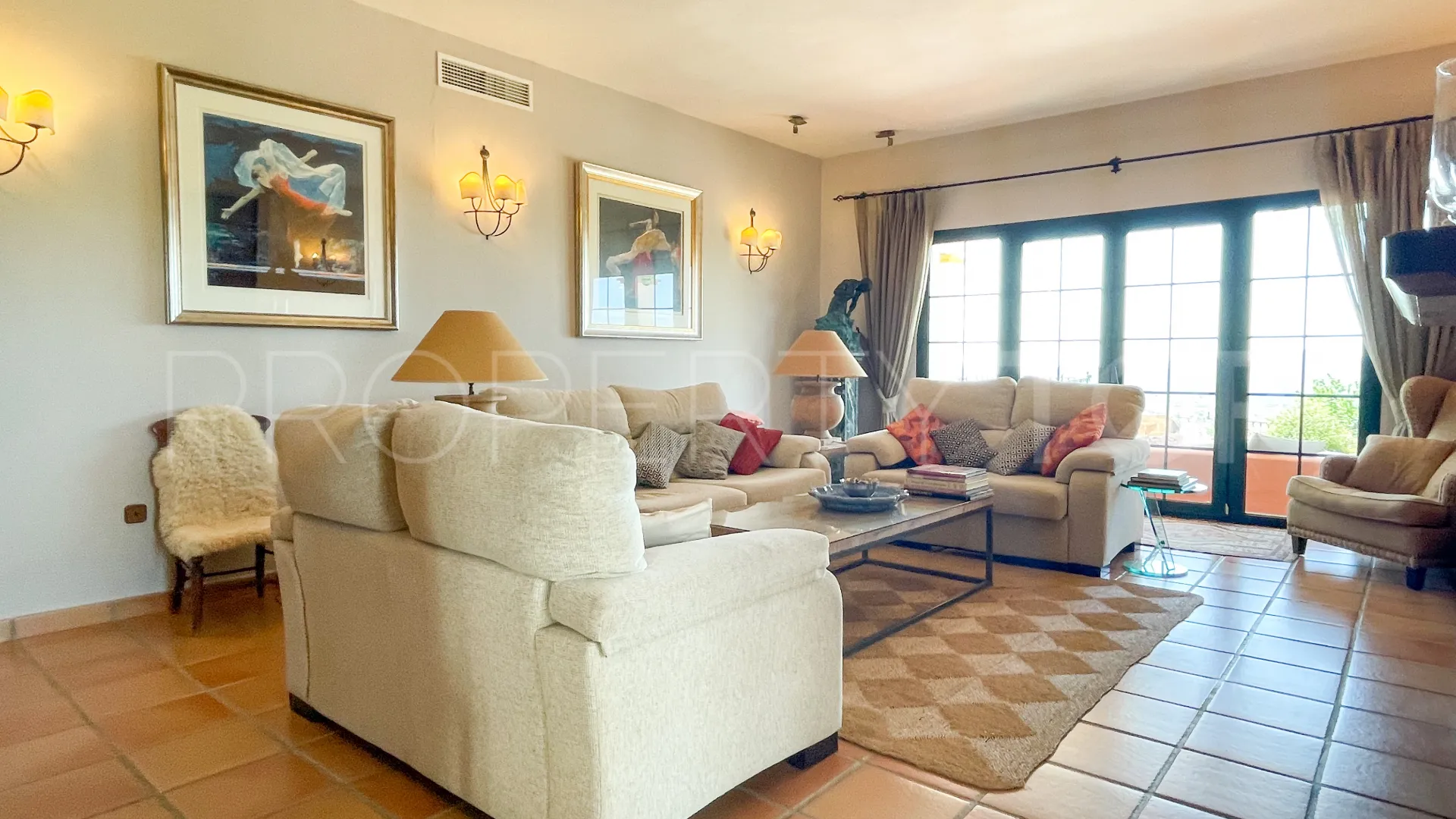 Villa with 4 bedrooms for sale in Villanueva de la Concepción