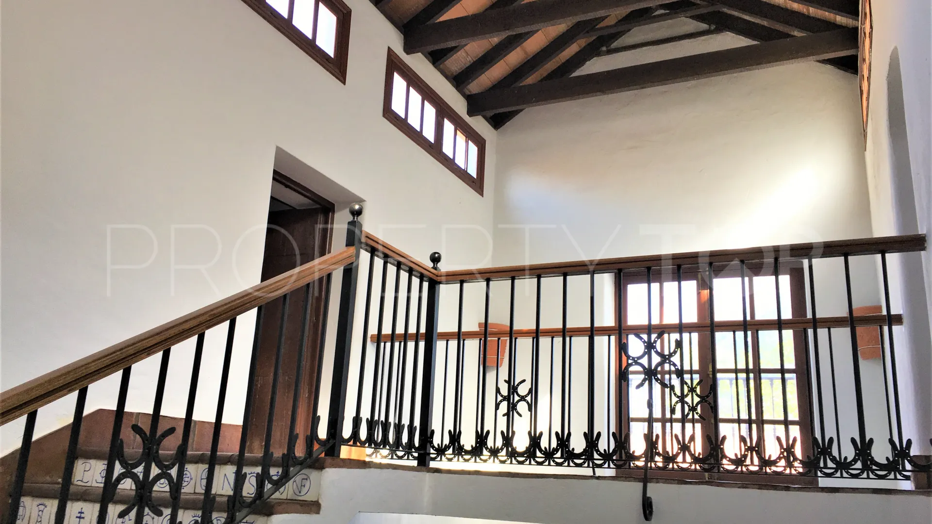San Enrique de Guadiaro, cortijo en venta