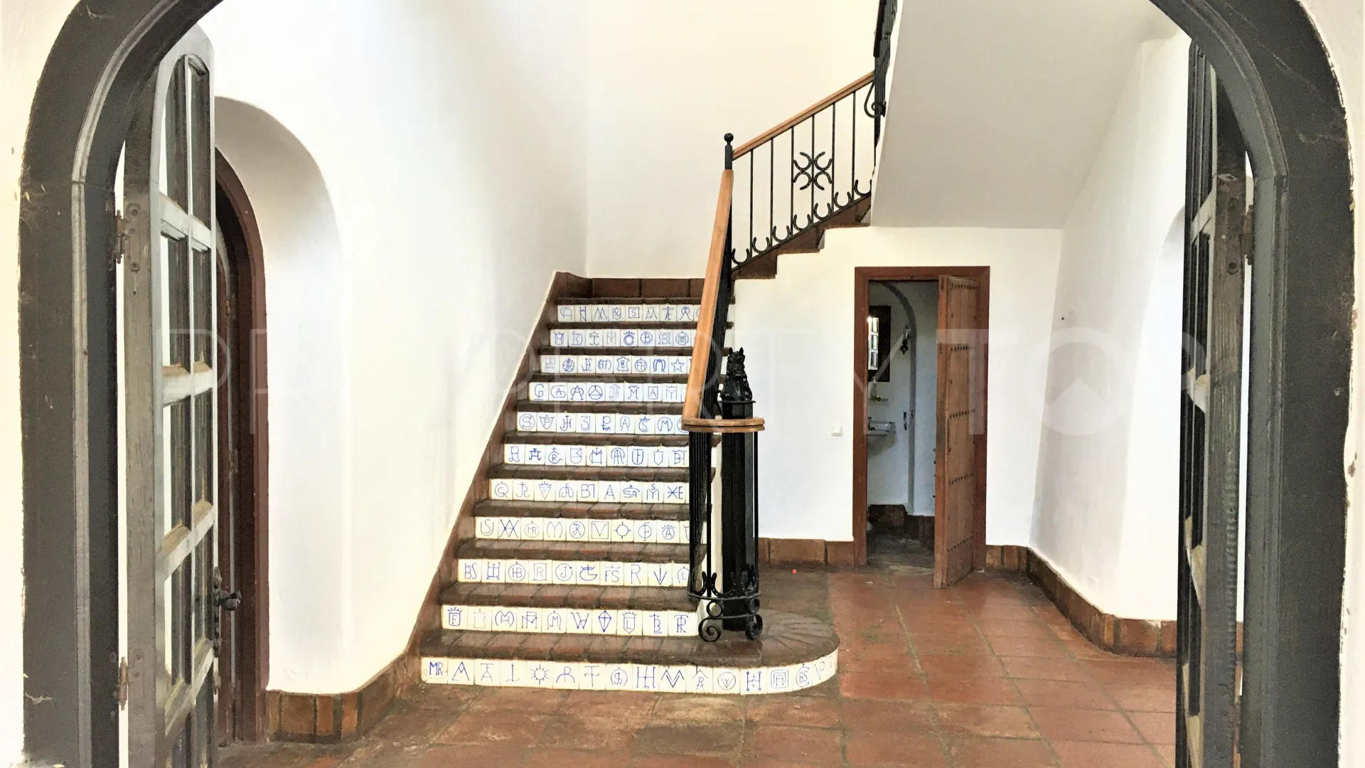 San Enrique de Guadiaro, cortijo en venta