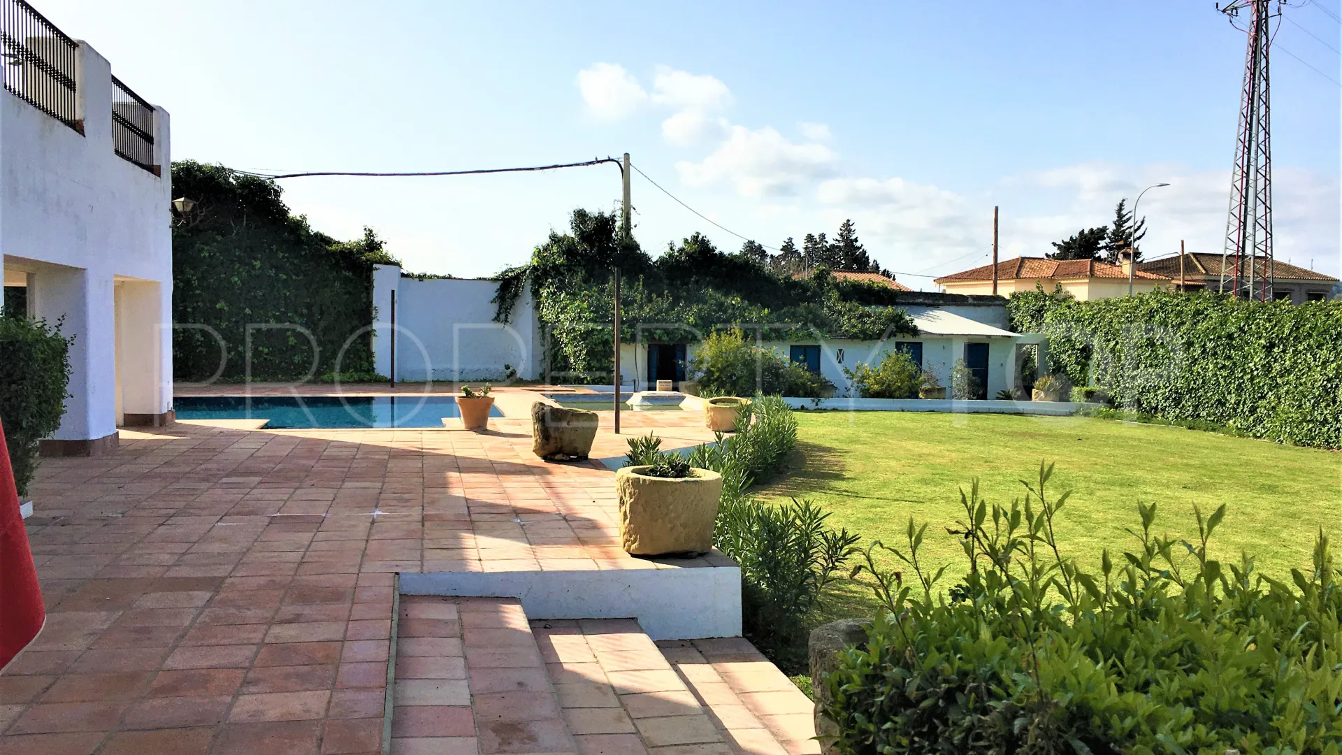San Enrique de Guadiaro, cortijo en venta
