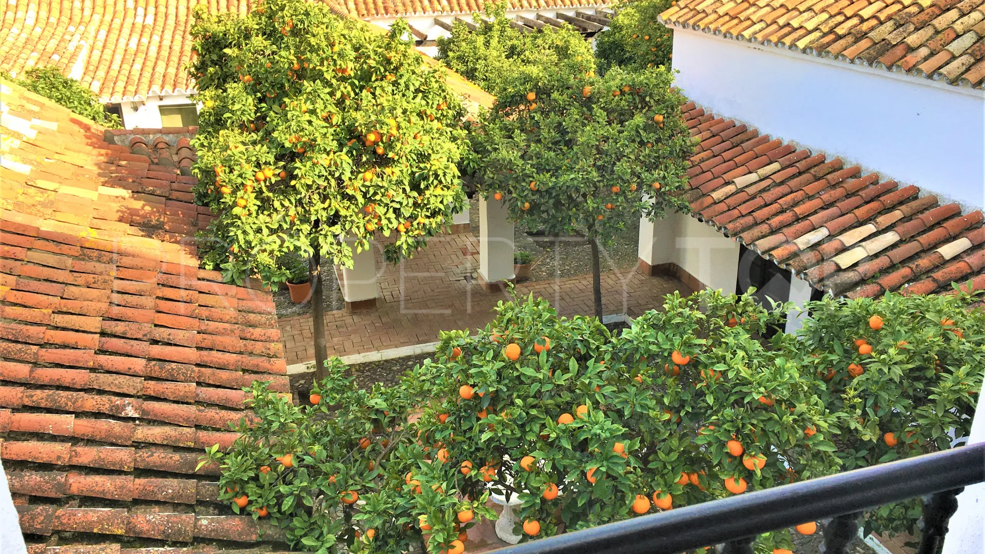 San Enrique de Guadiaro, cortijo en venta