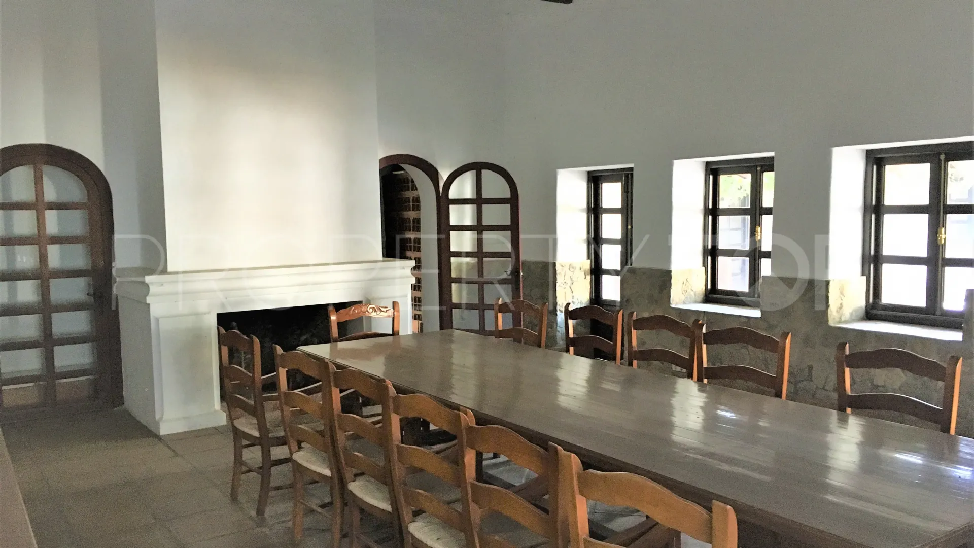 San Enrique de Guadiaro, cortijo en venta