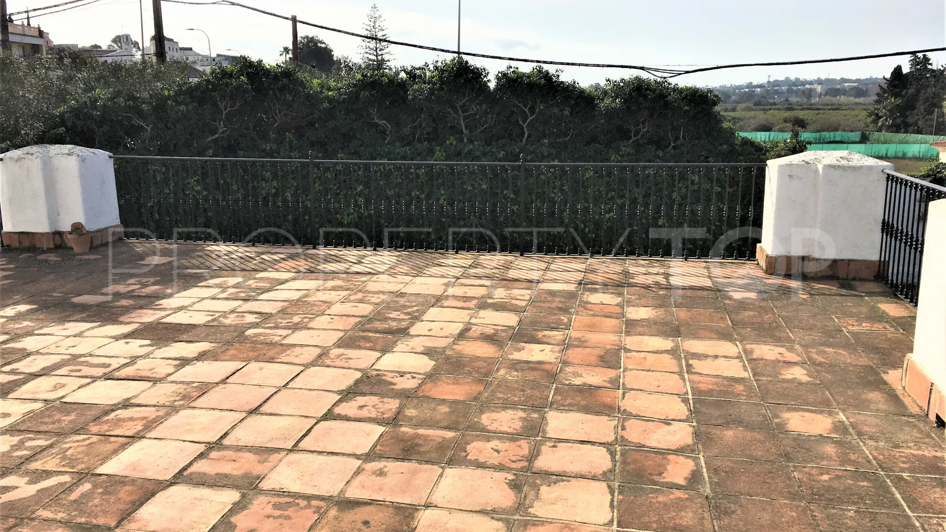 San Enrique de Guadiaro, cortijo en venta