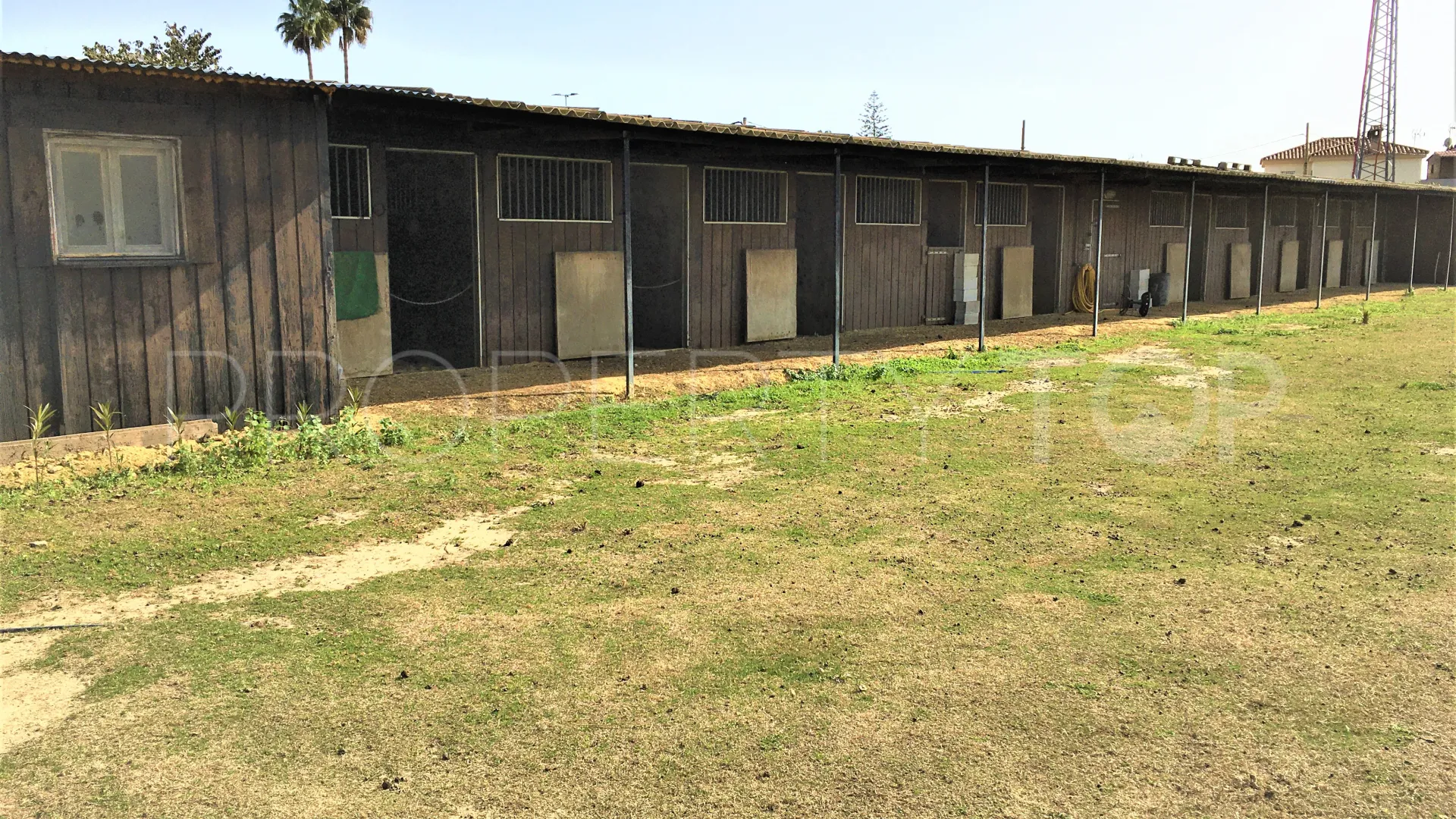 San Enrique de Guadiaro, cortijo en venta