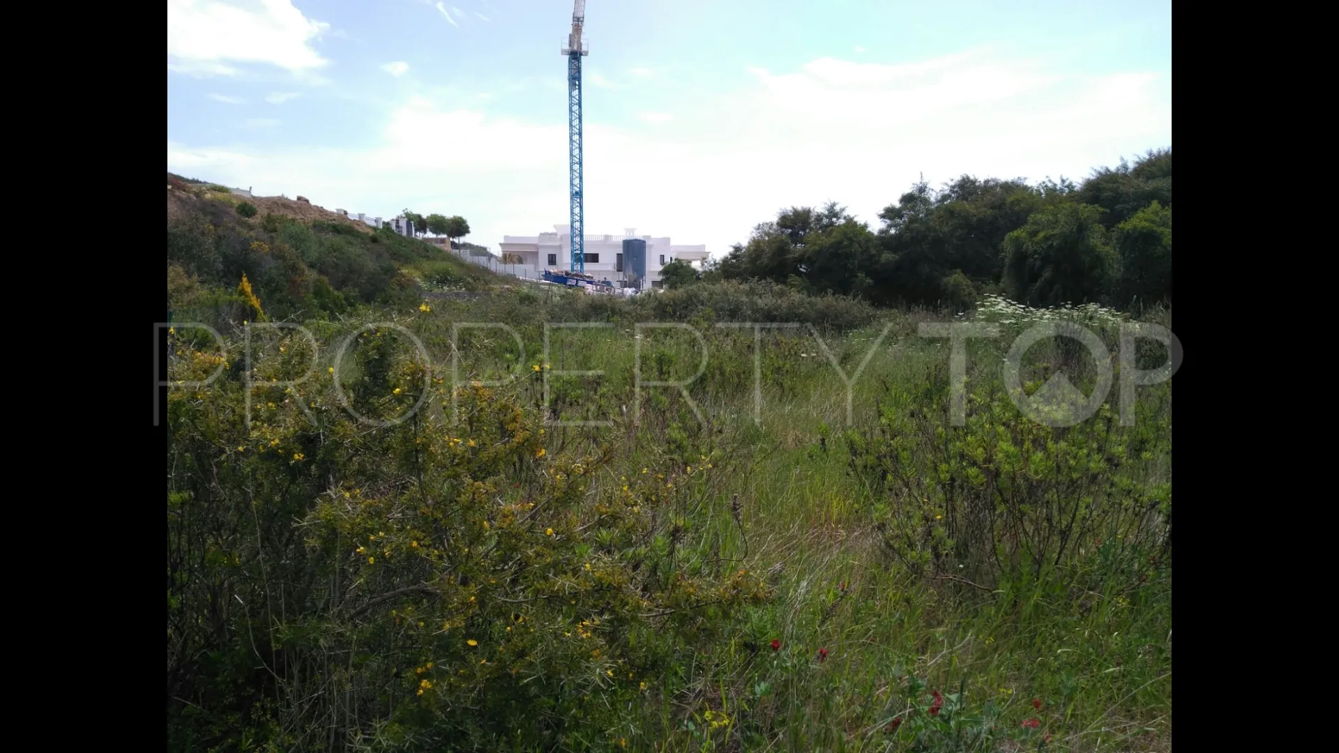 La Reserva plot for sale