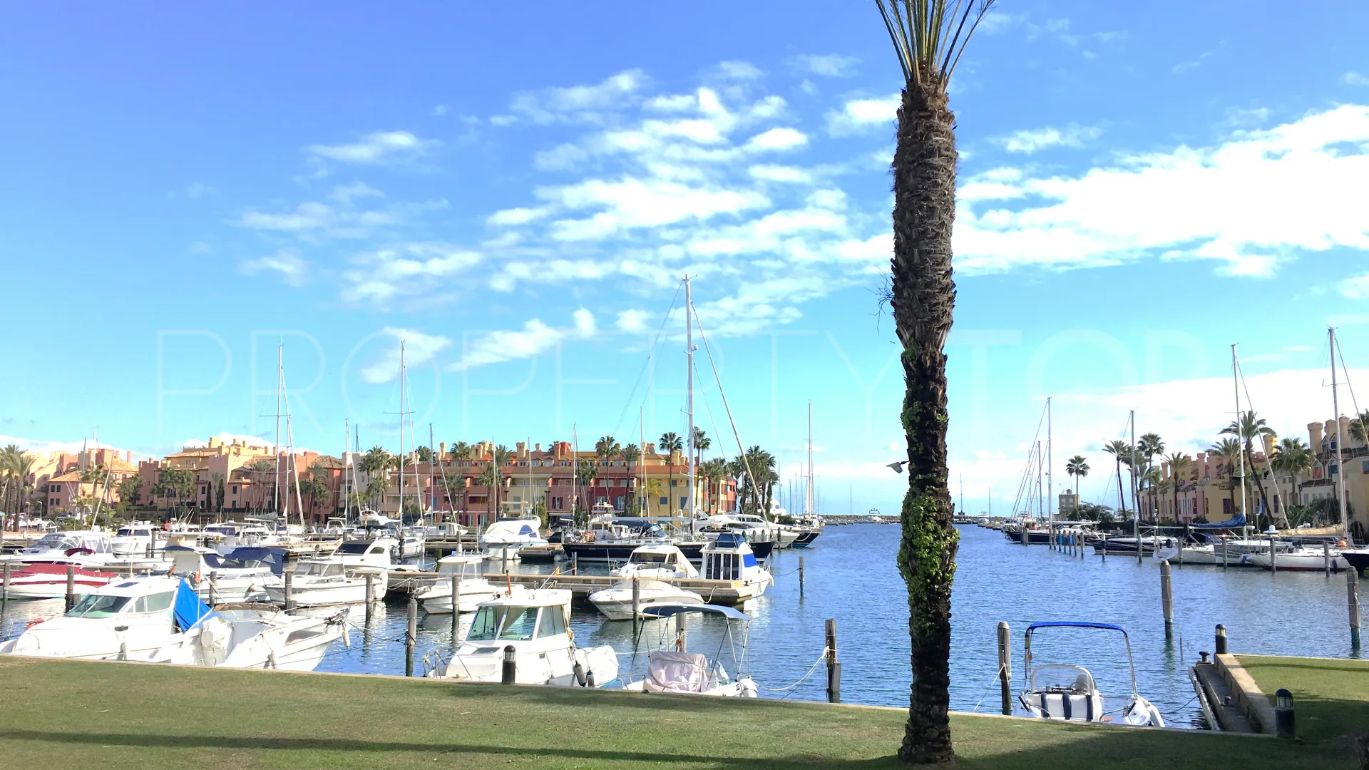 La Reserva plot for sale
