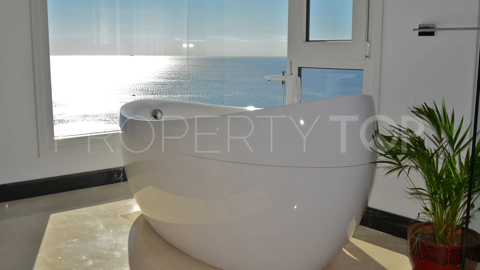 La Paloma, villa a la venta con 5 dormitorios
