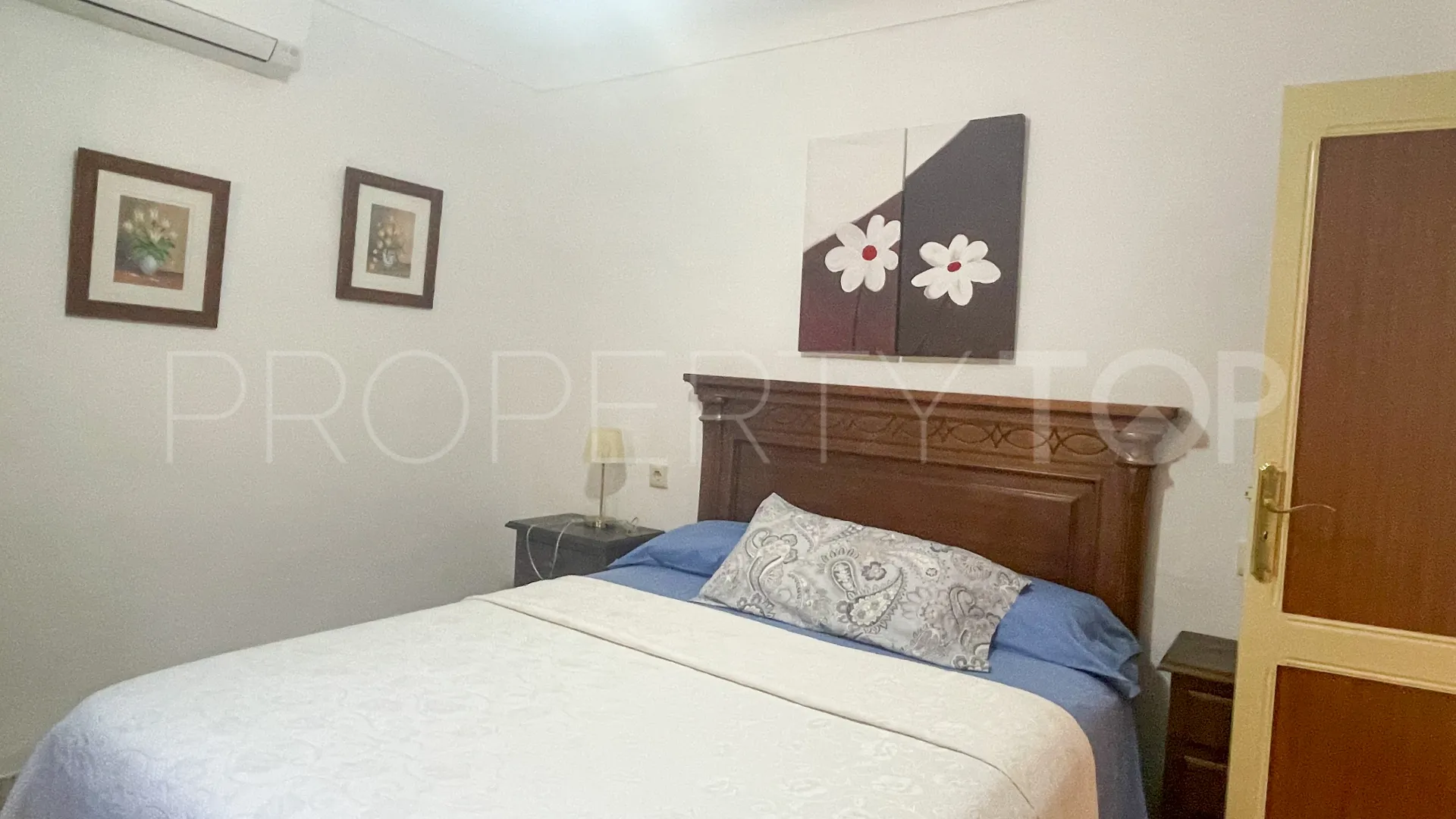 Cortijo in Iznajar for sale