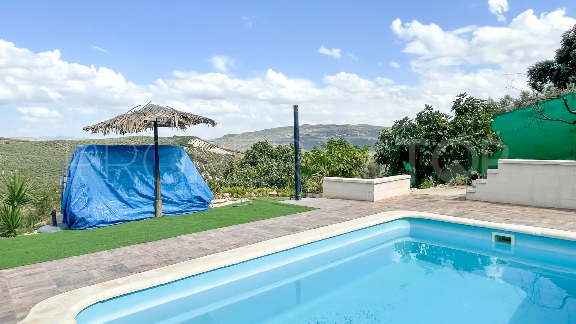 Iznajar, pareado en venta