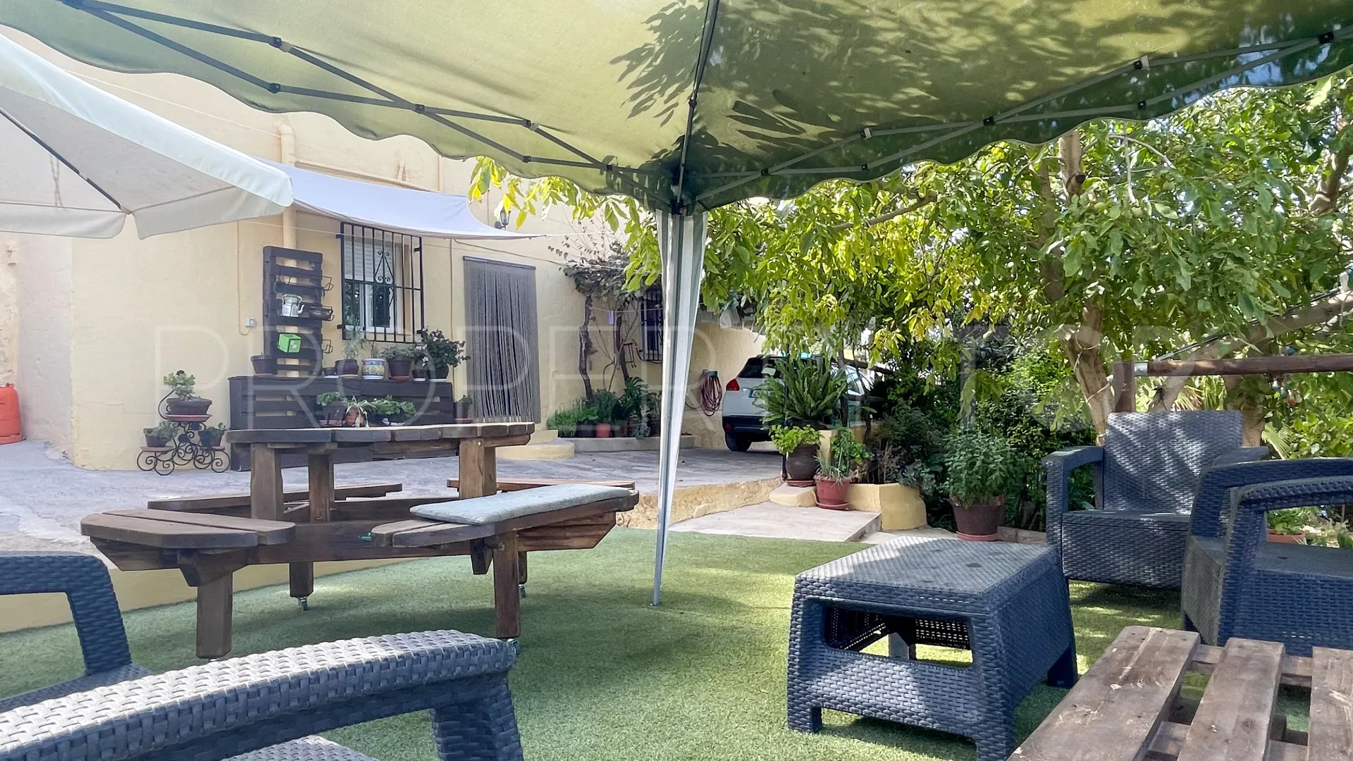 Iznajar, pareado en venta