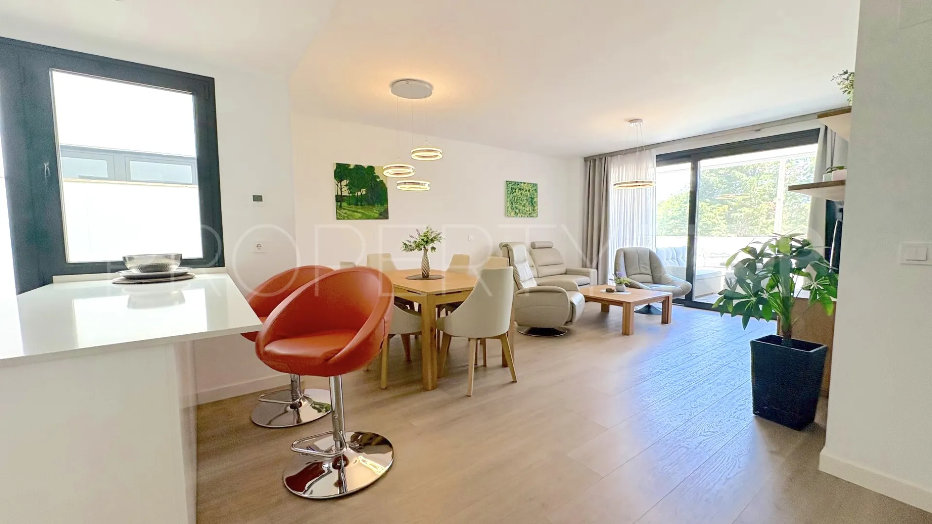 Ground floor apartment with 3 bedrooms for sale in Cala de Mijas