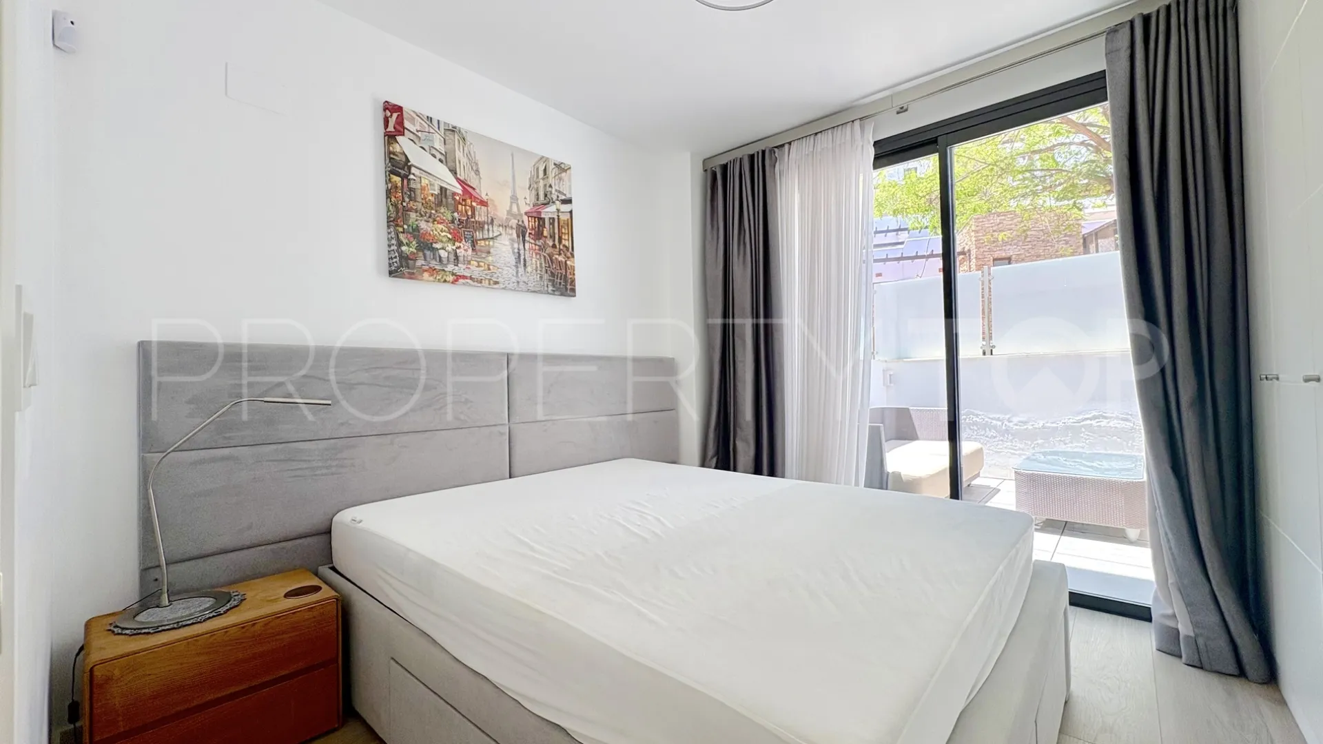 Ground floor apartment with 3 bedrooms for sale in Cala de Mijas