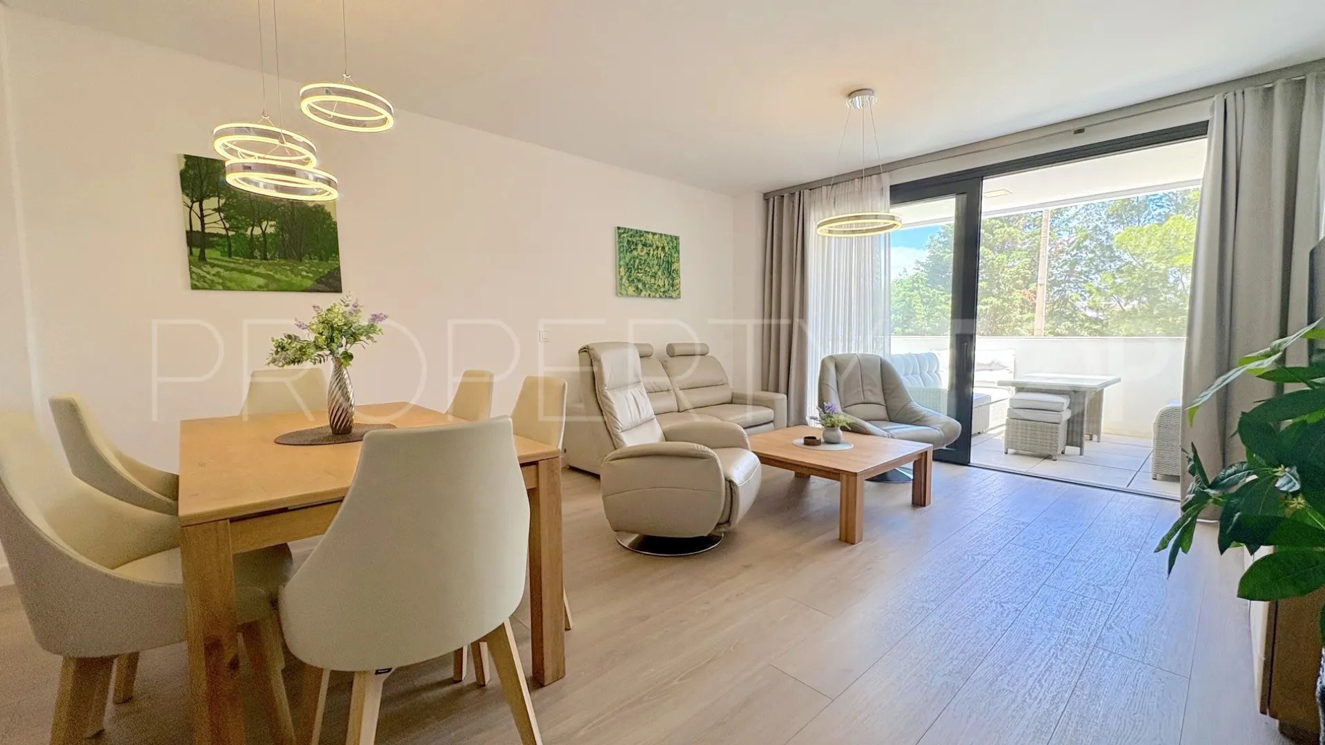 Ground floor apartment with 3 bedrooms for sale in Cala de Mijas