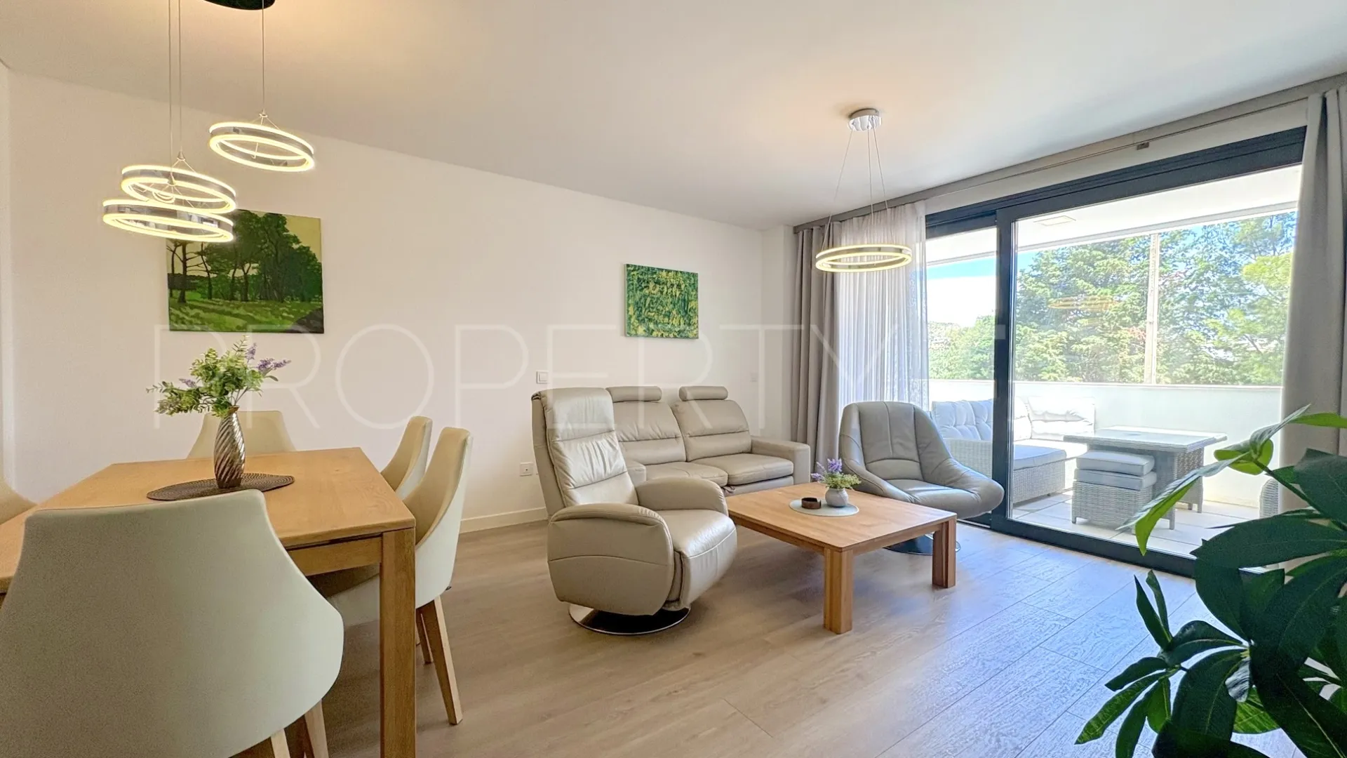 Ground floor apartment with 3 bedrooms for sale in Cala de Mijas