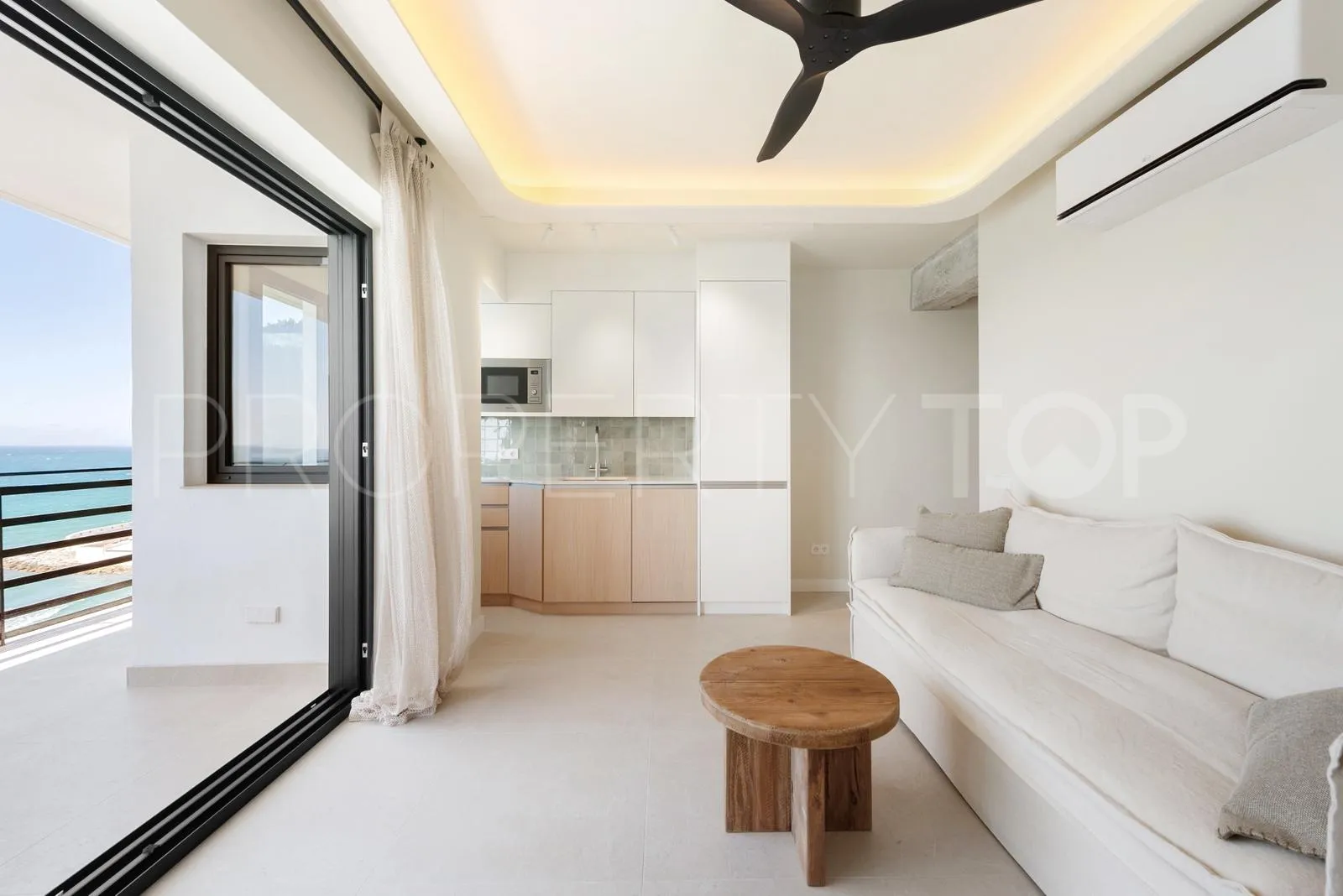 For sale Playa Bajadilla - Puertos apartment