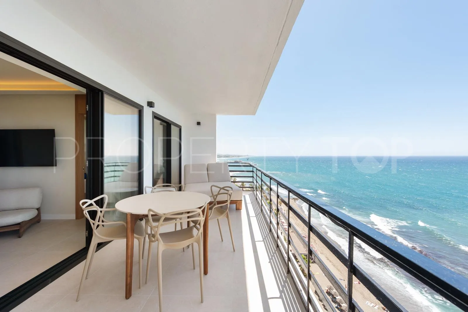 For sale Playa Bajadilla - Puertos apartment