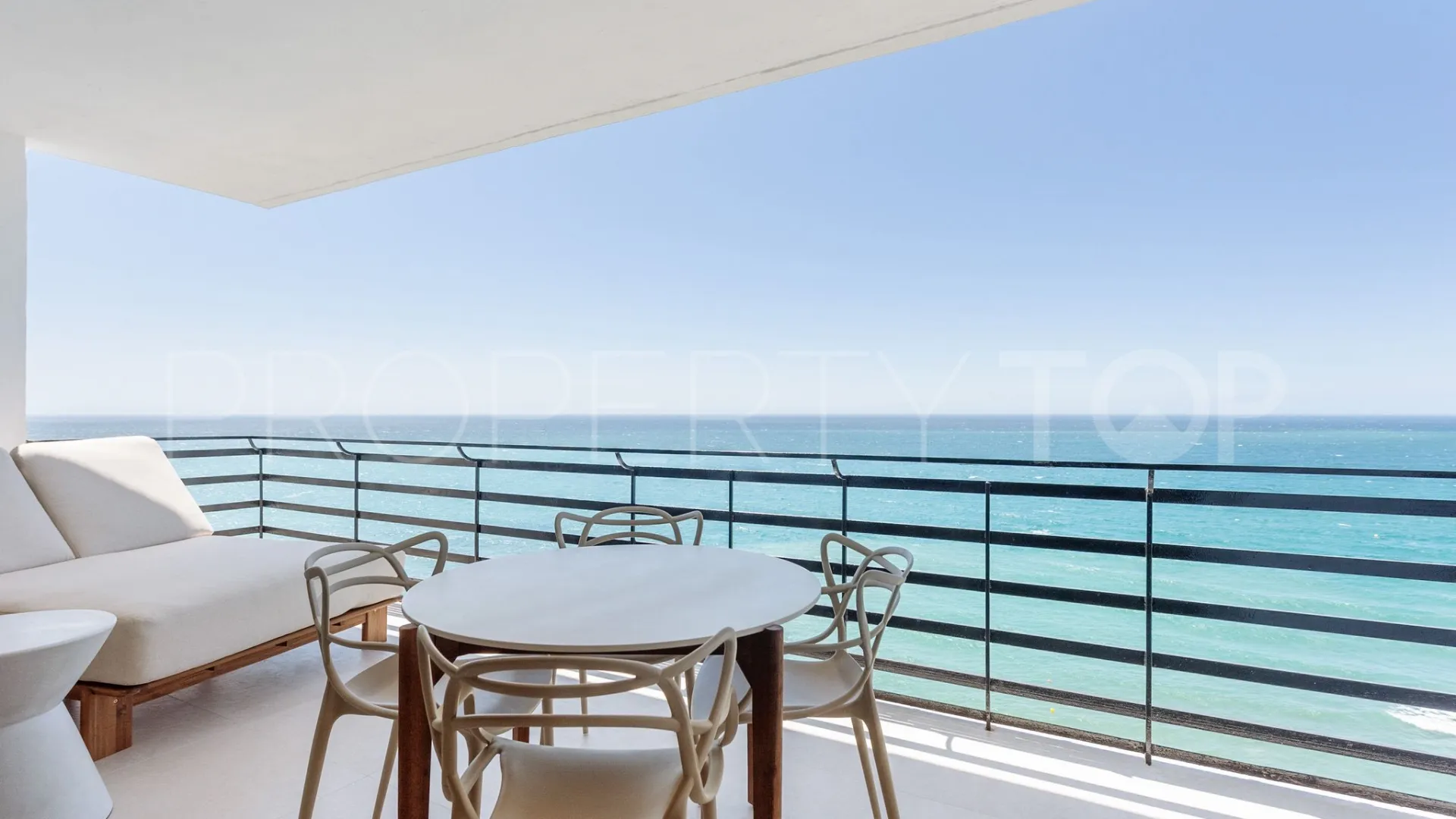 For sale Playa Bajadilla - Puertos apartment