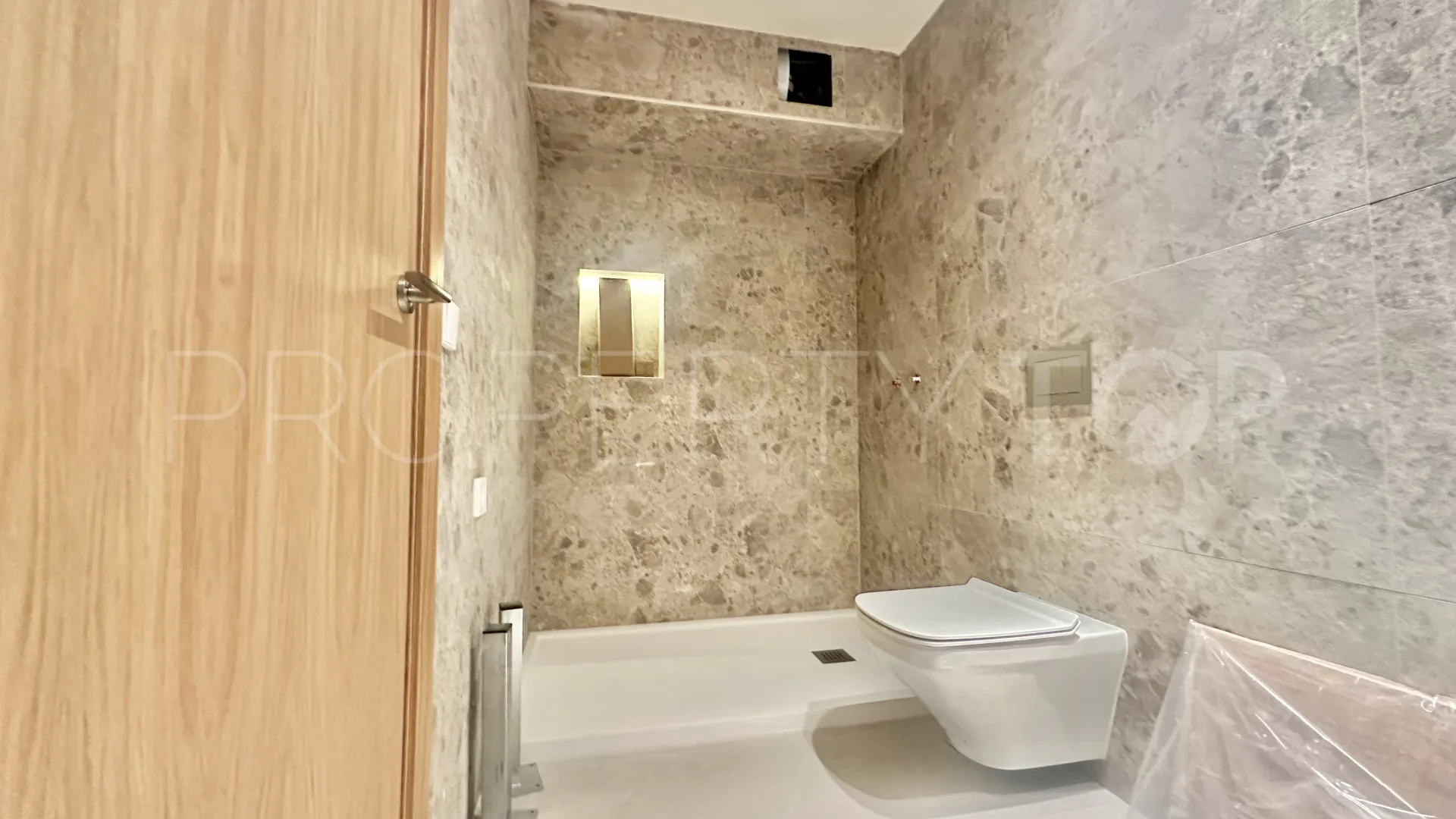 For sale Playa Bajadilla - Puertos apartment