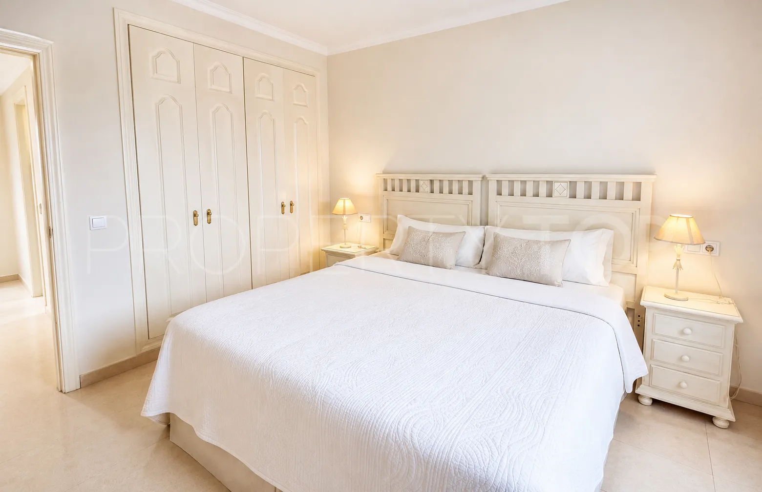 El Embrujo Playa ground floor apartment for sale