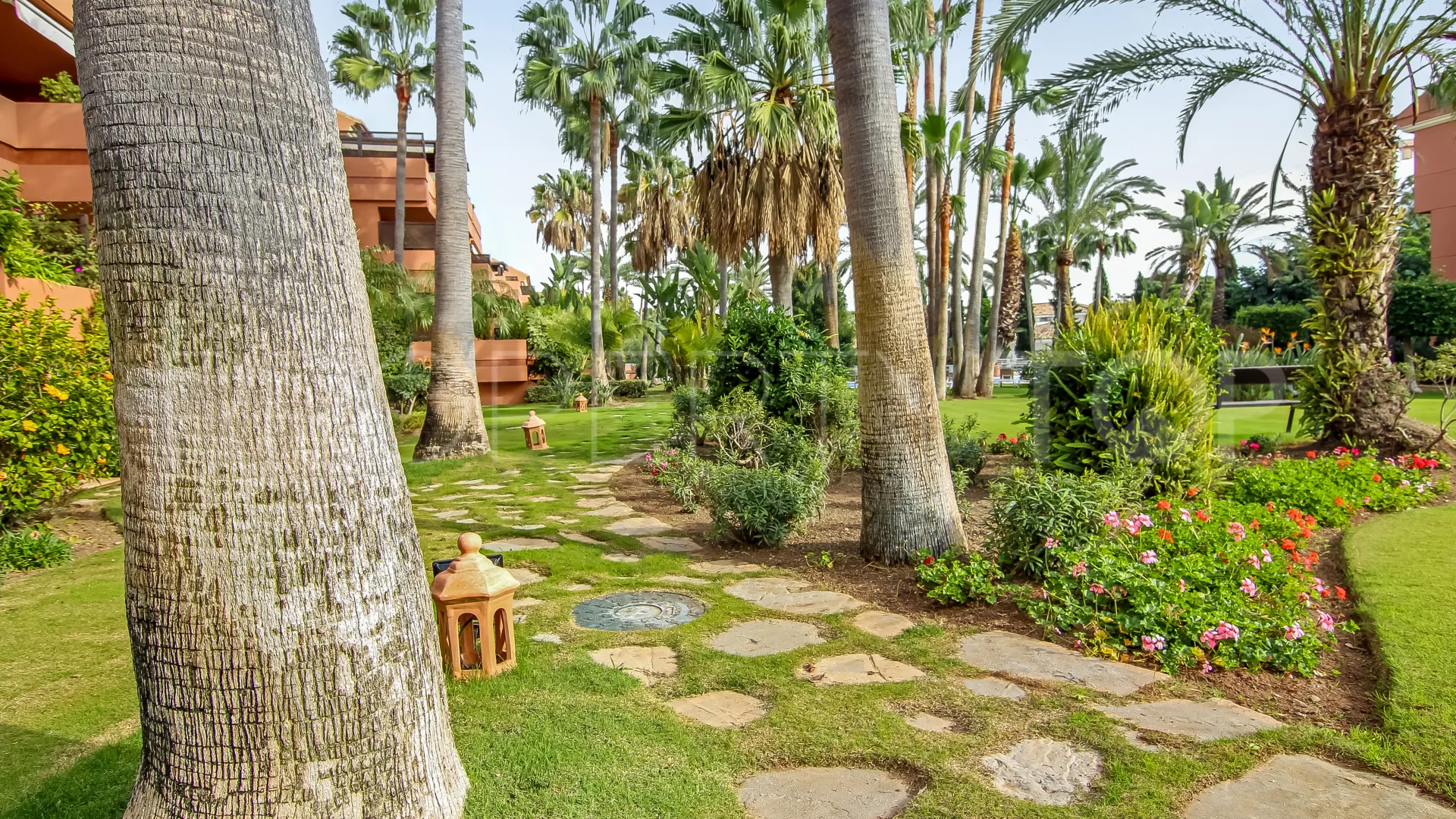 El Embrujo Playa ground floor apartment for sale