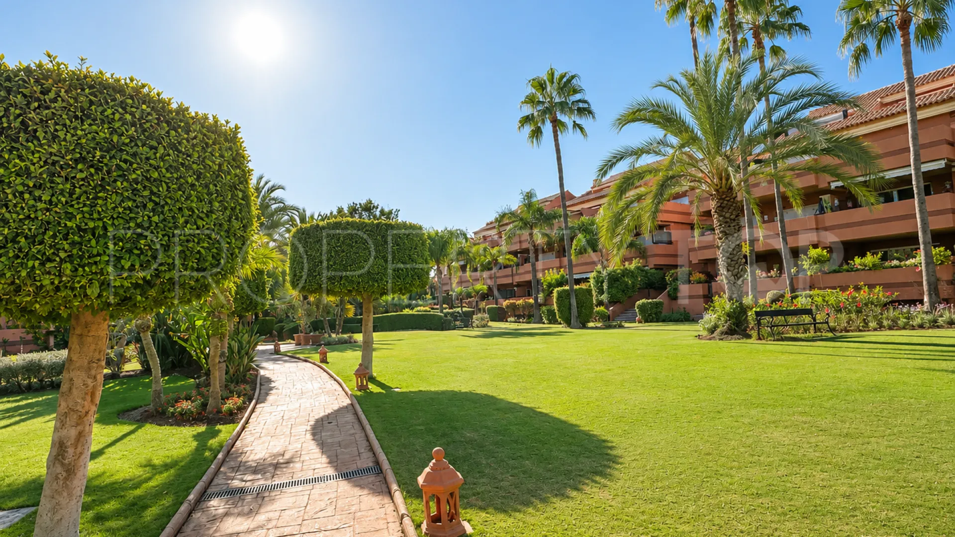 El Embrujo Playa ground floor apartment for sale