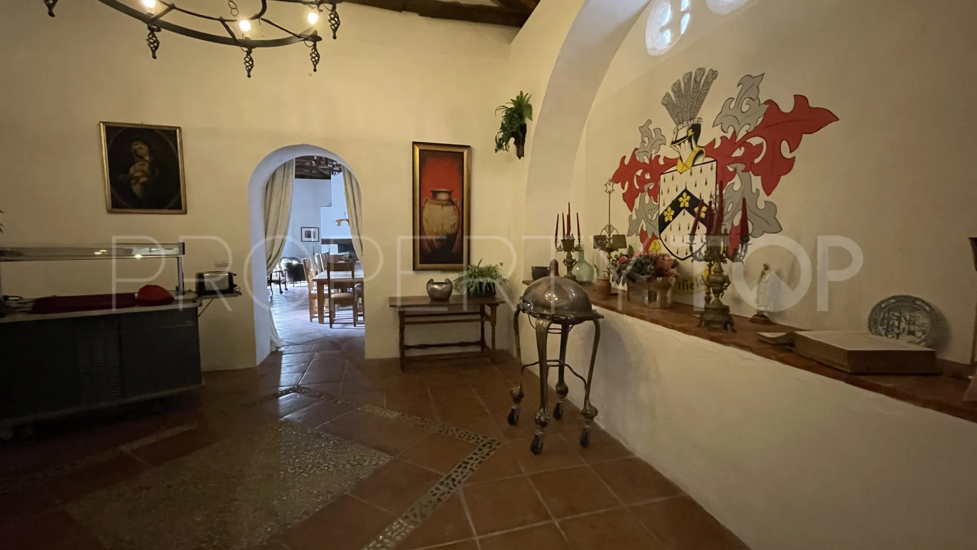 Mollina, cortijo en venta