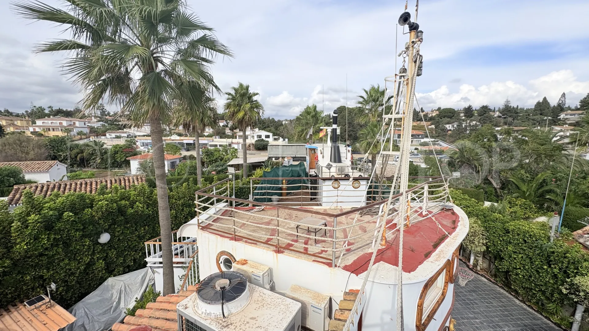 House with 6 bedrooms for sale in El Chaparral