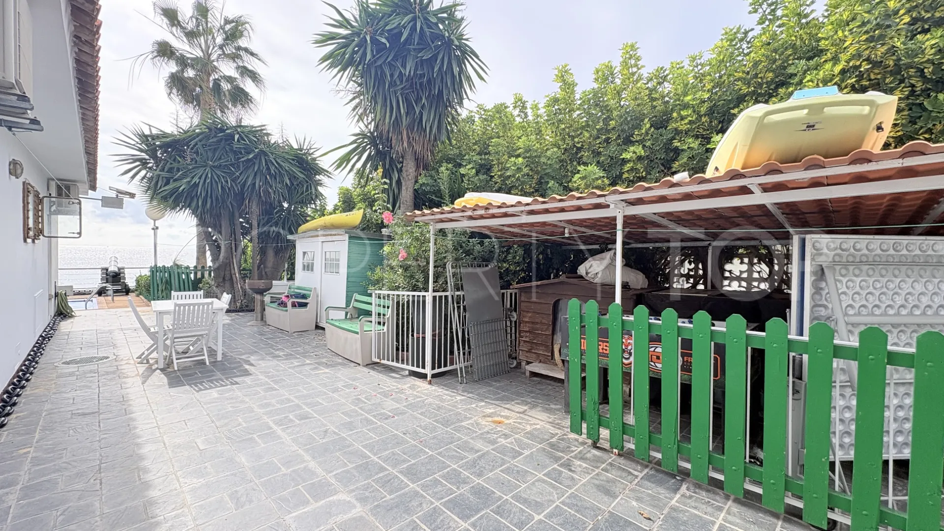 House with 6 bedrooms for sale in El Chaparral