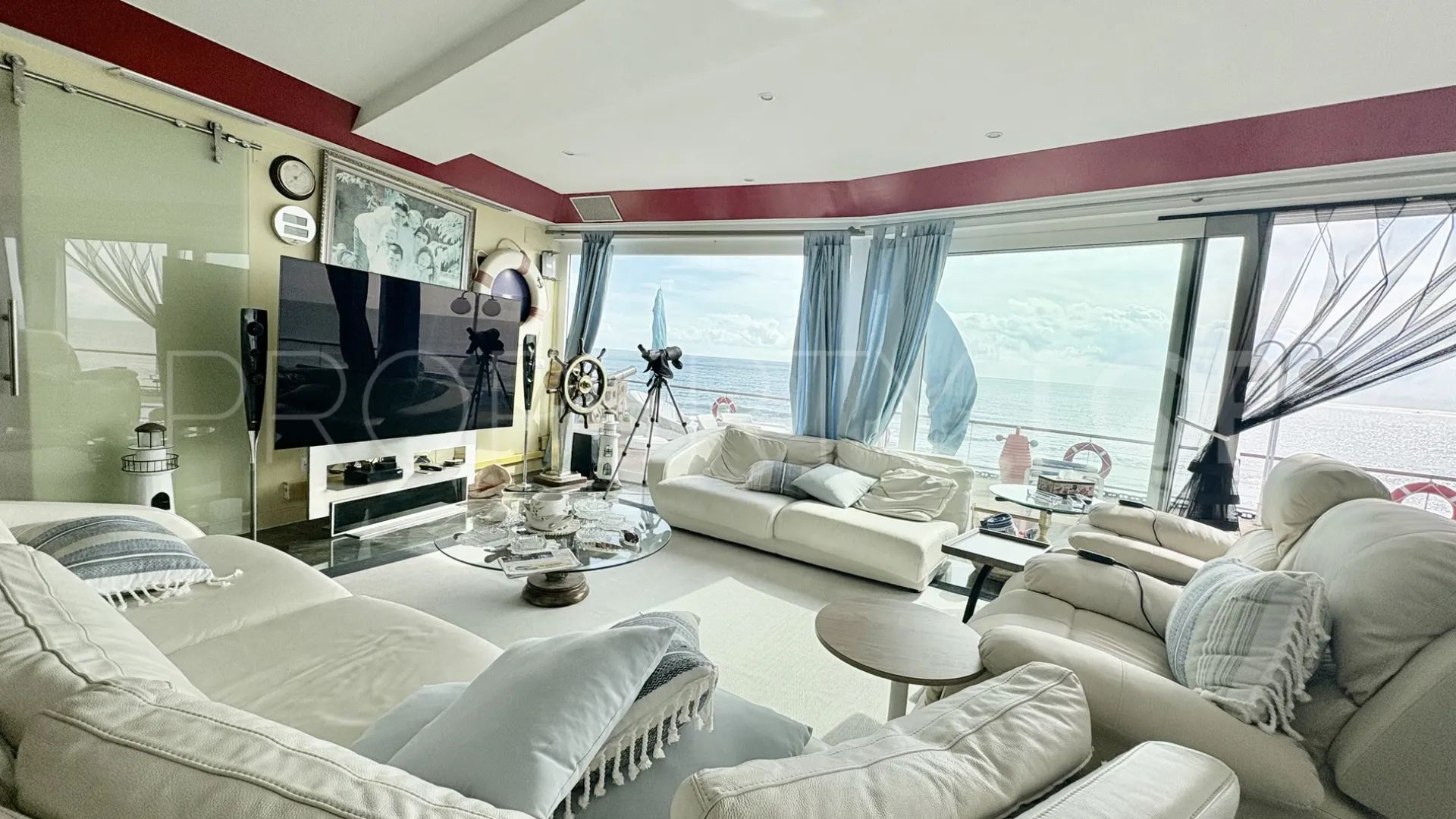 House with 6 bedrooms for sale in El Chaparral