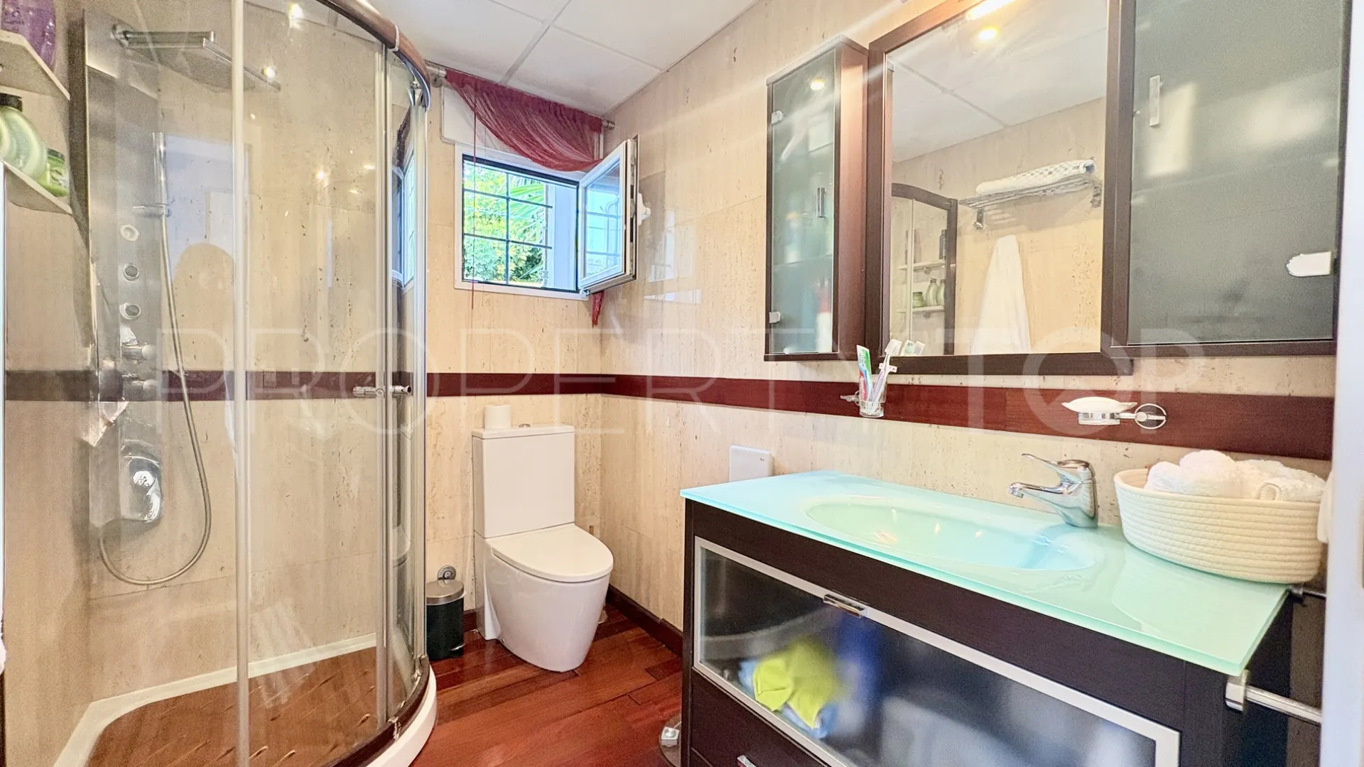 House with 6 bedrooms for sale in El Chaparral