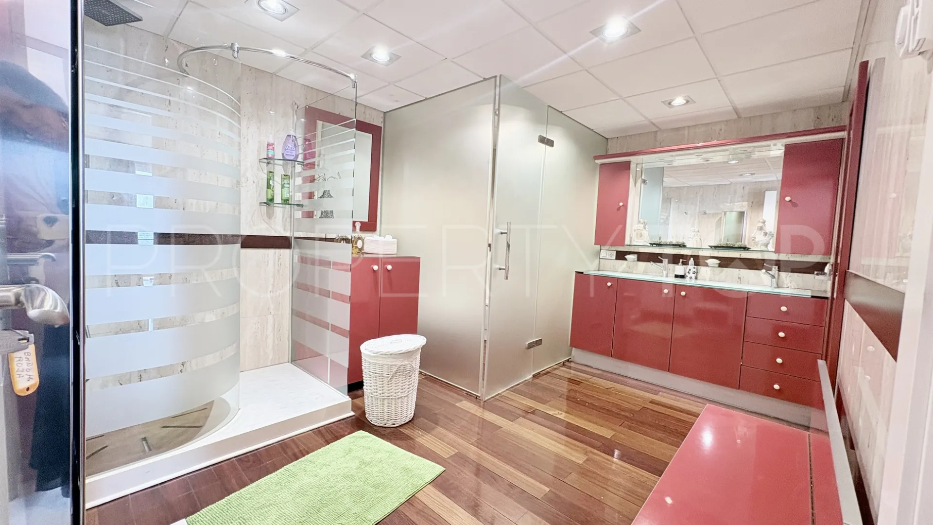 House with 6 bedrooms for sale in El Chaparral