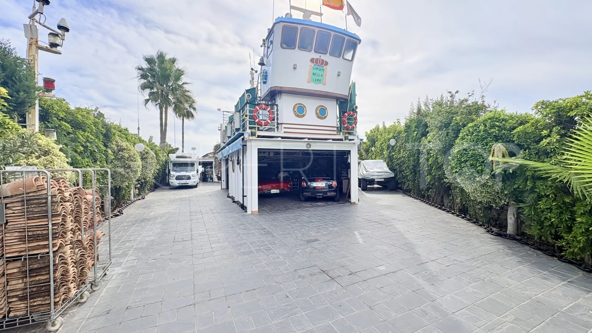 House with 6 bedrooms for sale in El Chaparral