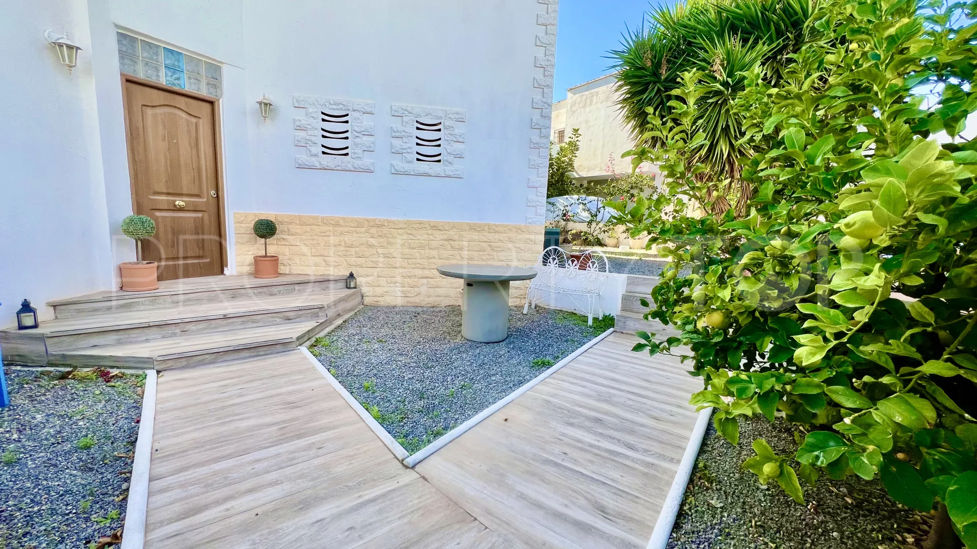 Se vende chalet de 5 dormitorios en Felix