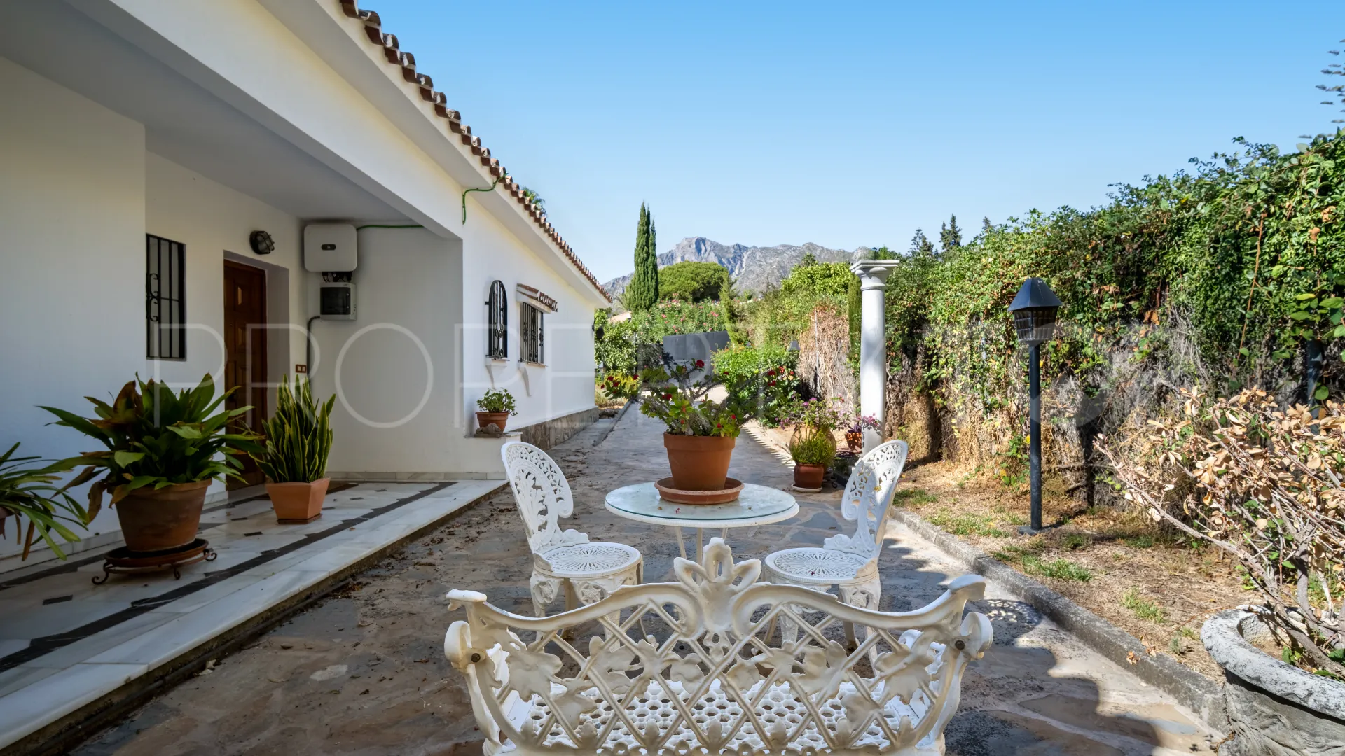 For sale 4 bedrooms villa in La Merced
