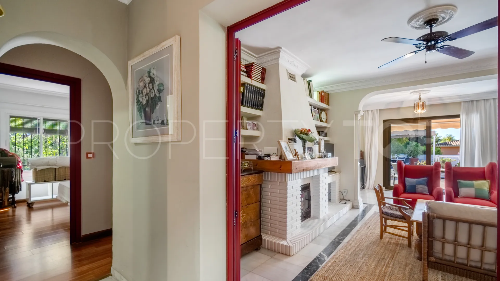 For sale 4 bedrooms villa in La Merced