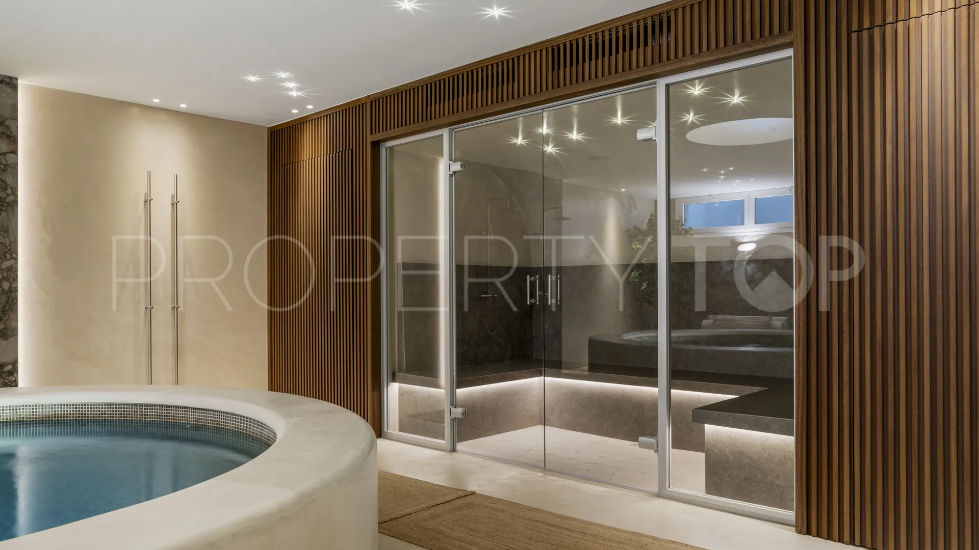 For sale Las Brisas 6 bedrooms villa