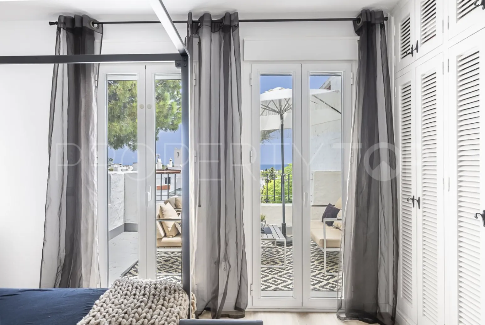 Comprar adosado de 3 dormitorios en Bel Air
