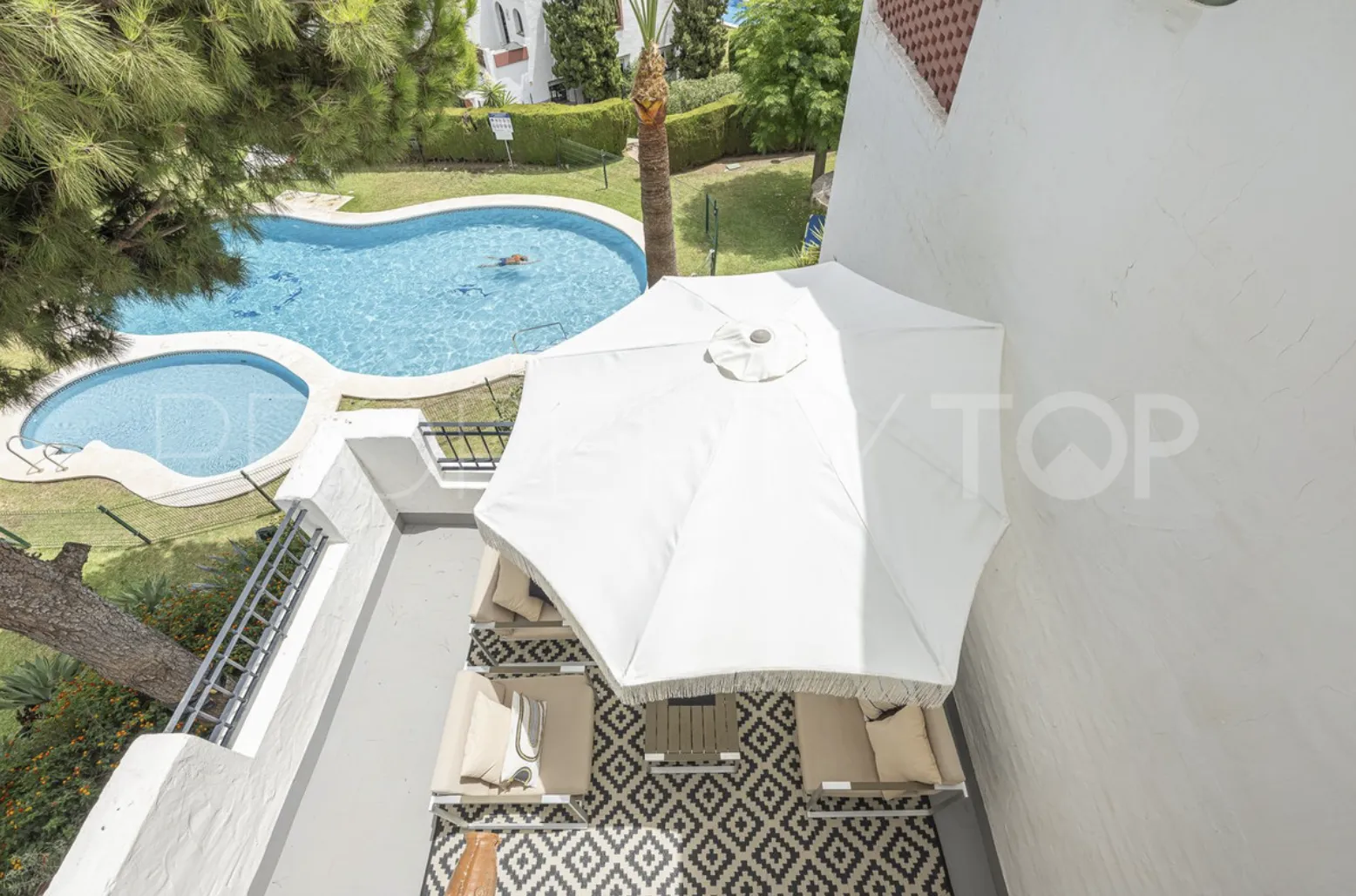 Comprar adosado de 3 dormitorios en Bel Air