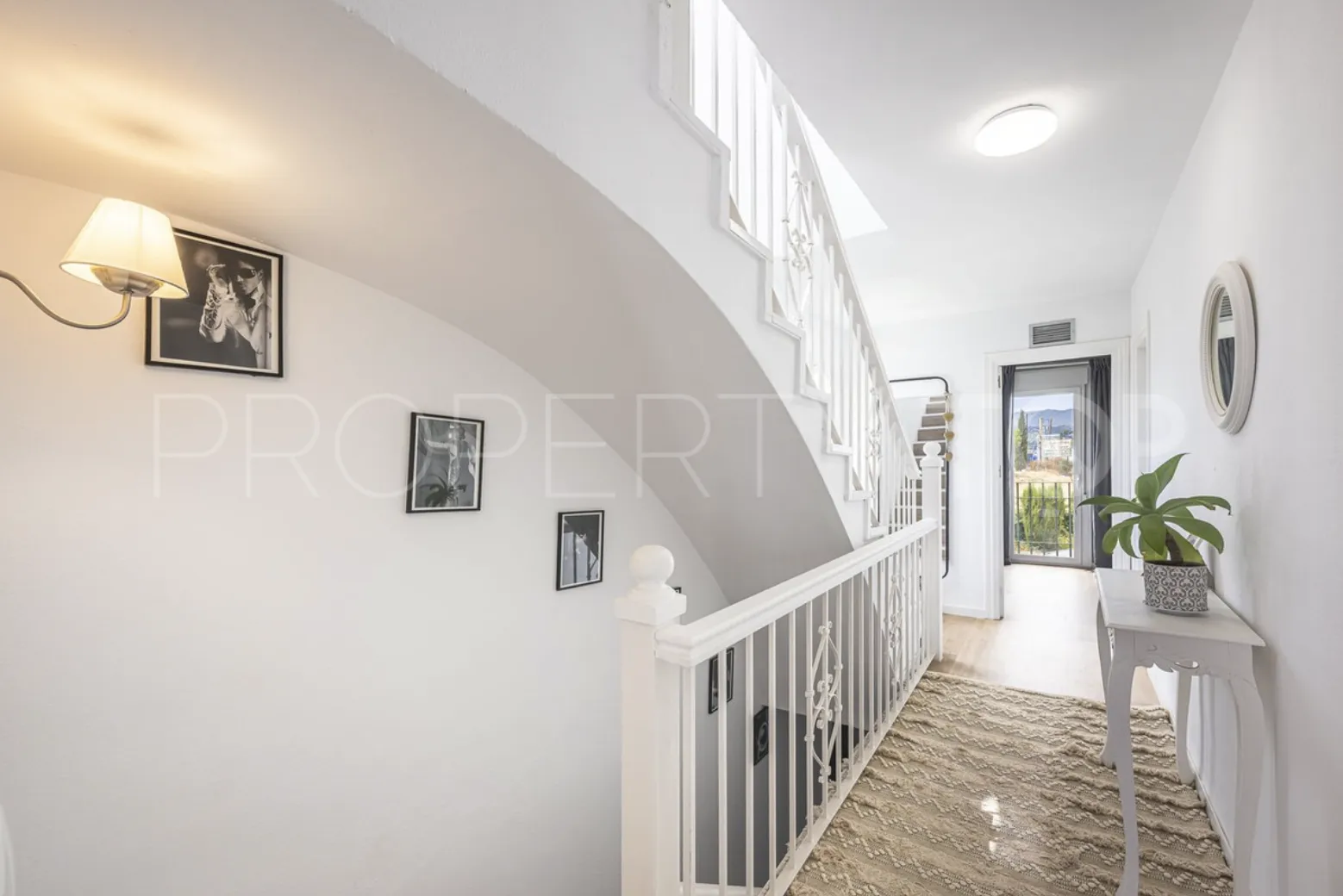 Comprar adosado de 3 dormitorios en Bel Air
