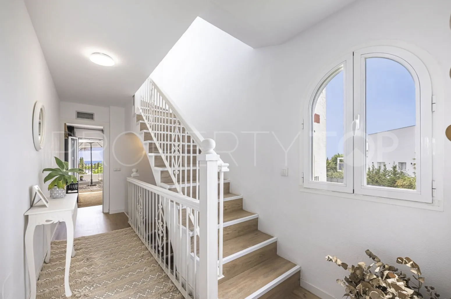 Comprar adosado de 3 dormitorios en Bel Air