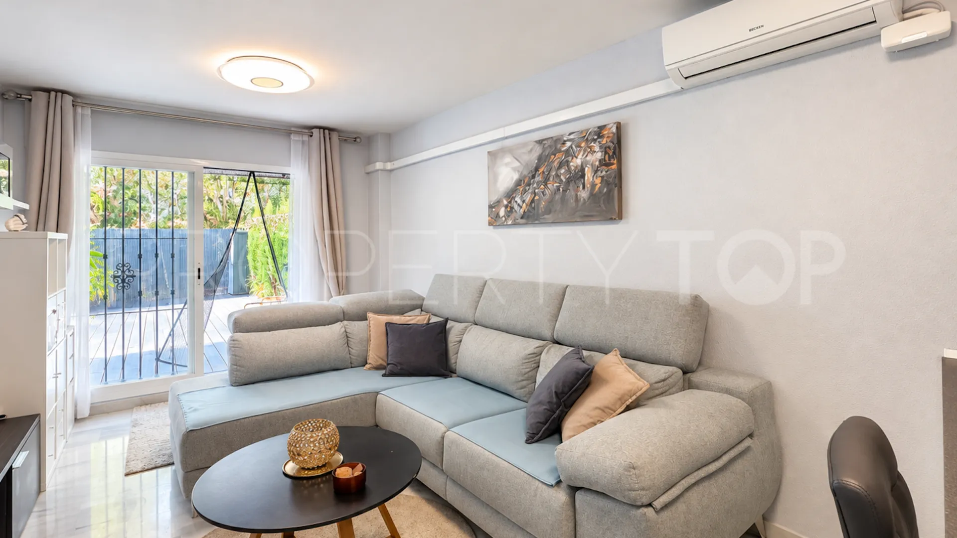Apartamento a la venta en Miraflores con 2 dormitorios