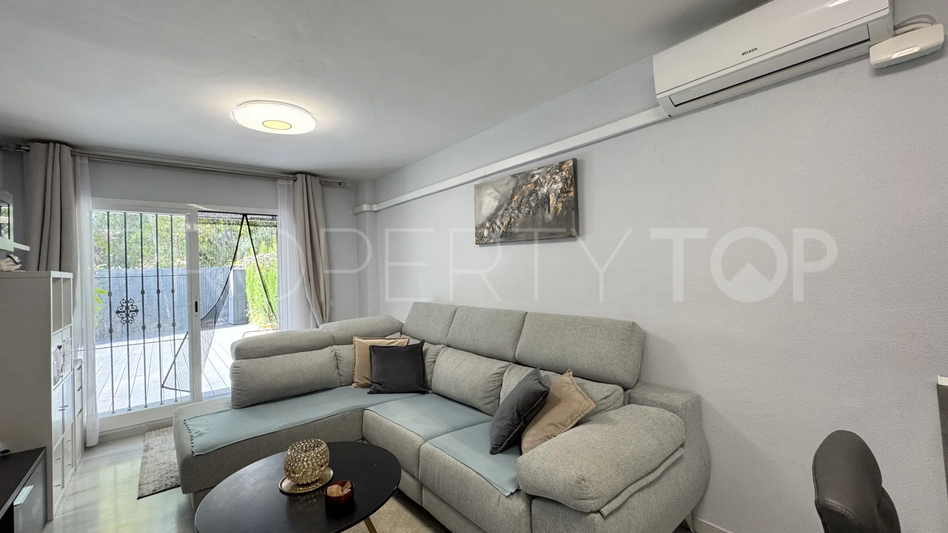 Apartamento a la venta en Miraflores con 2 dormitorios