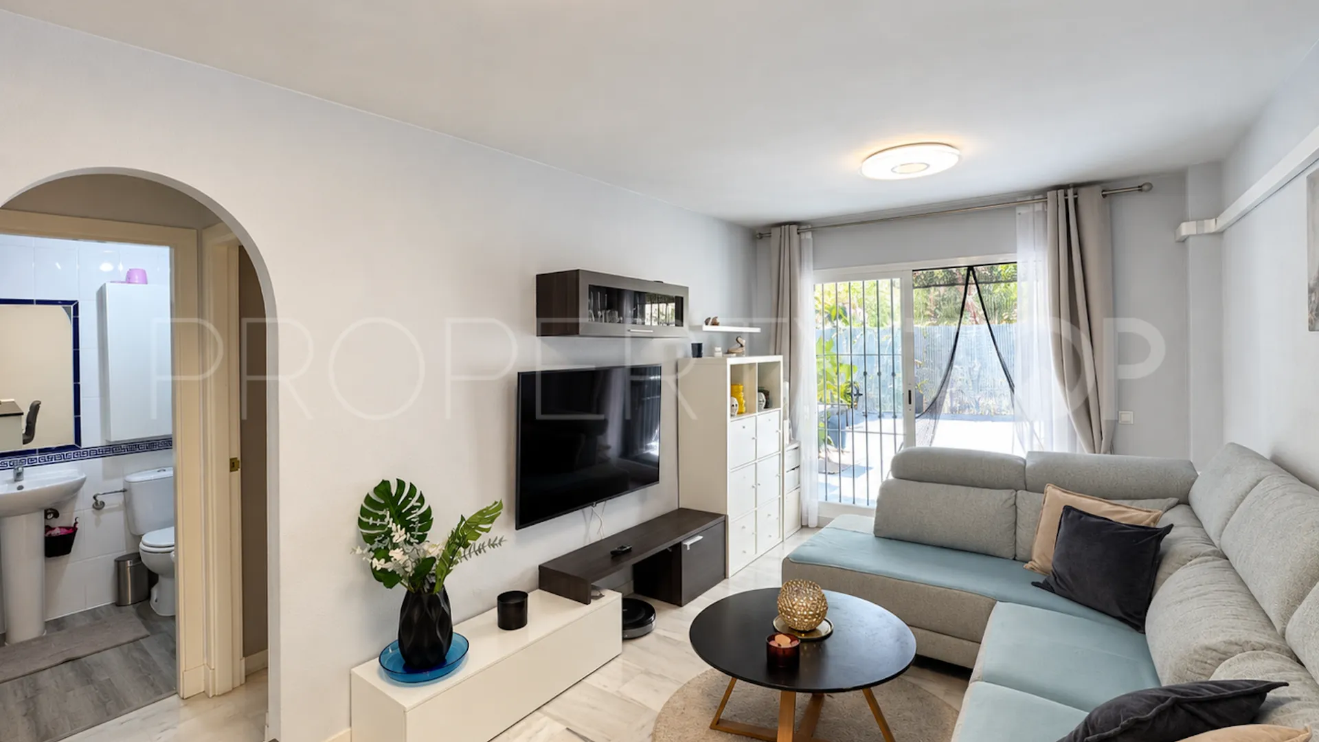 Apartamento a la venta en Miraflores con 2 dormitorios