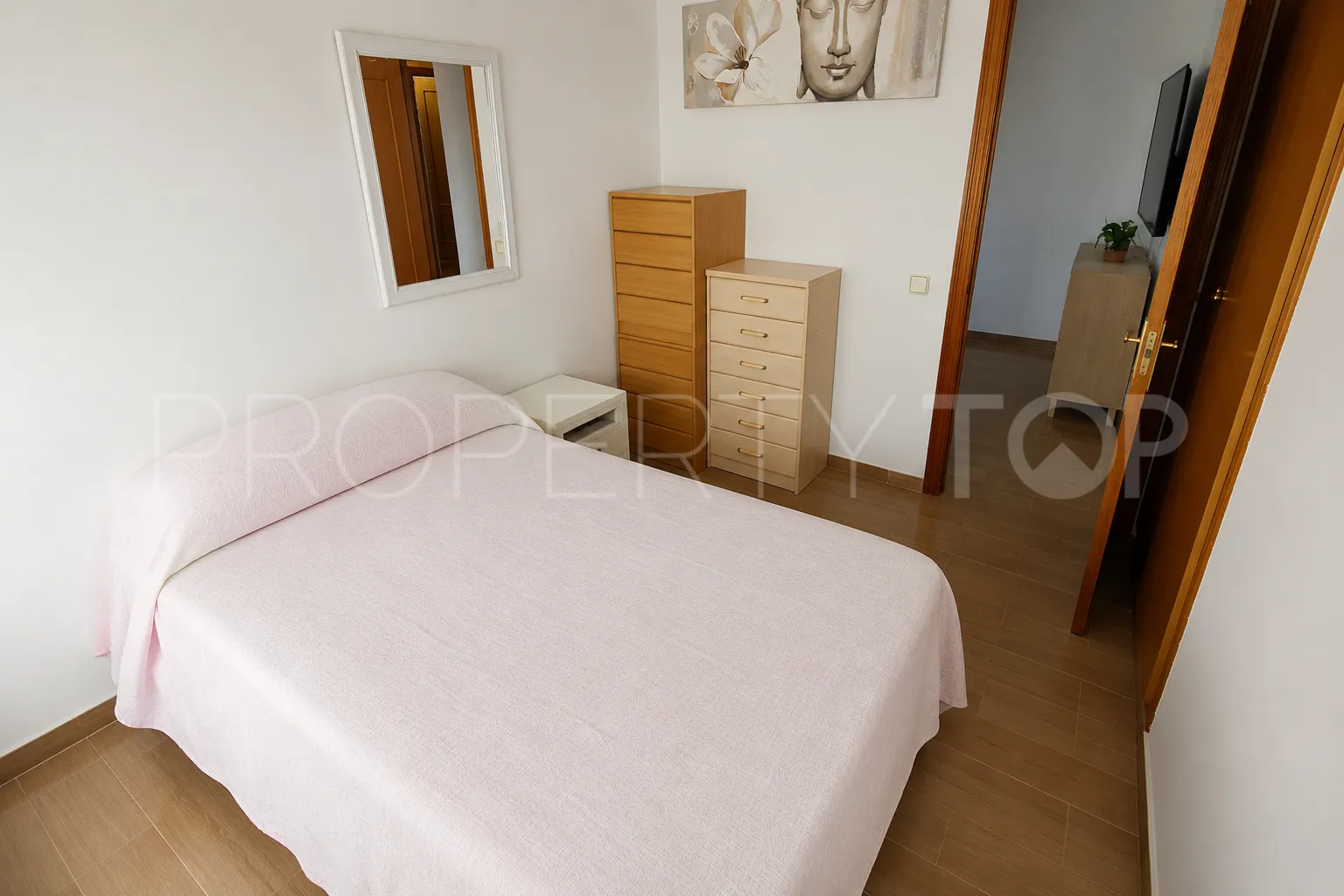 Apartamento en venta en Santa Eulalia del Río con 3 dormitorios