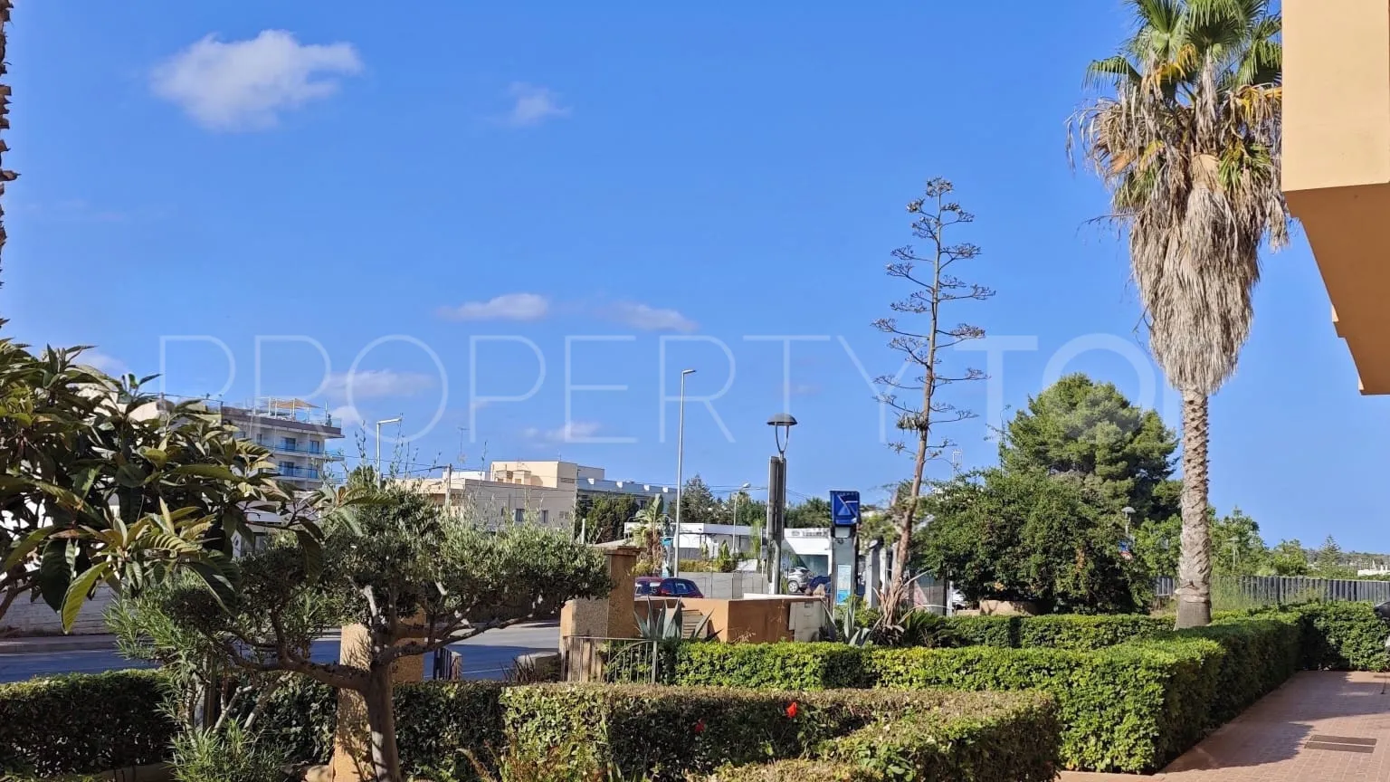 Apartamento en venta en Santa Eulalia del Río con 3 dormitorios