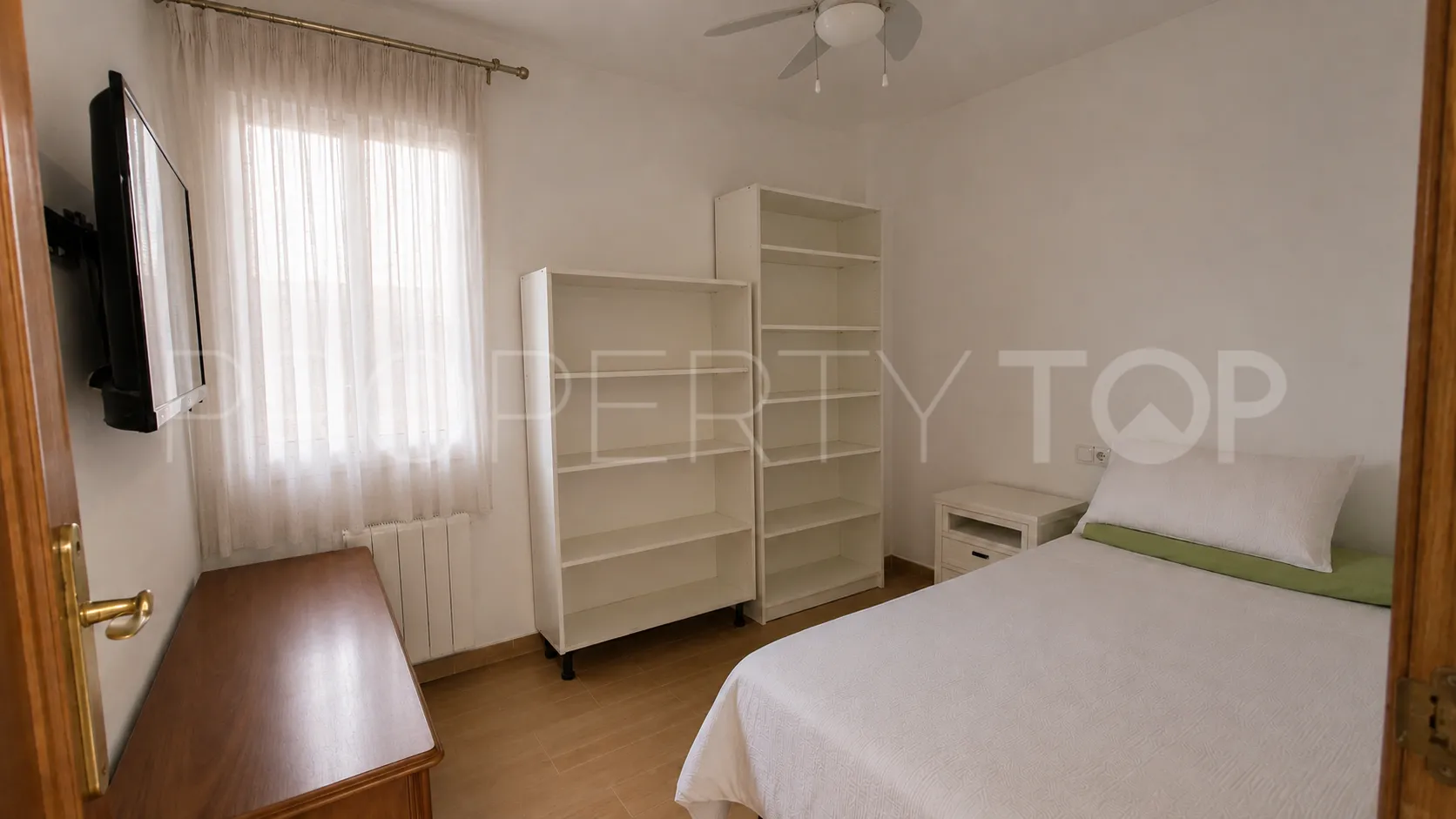 Apartamento en venta en Santa Eulalia del Río con 3 dormitorios