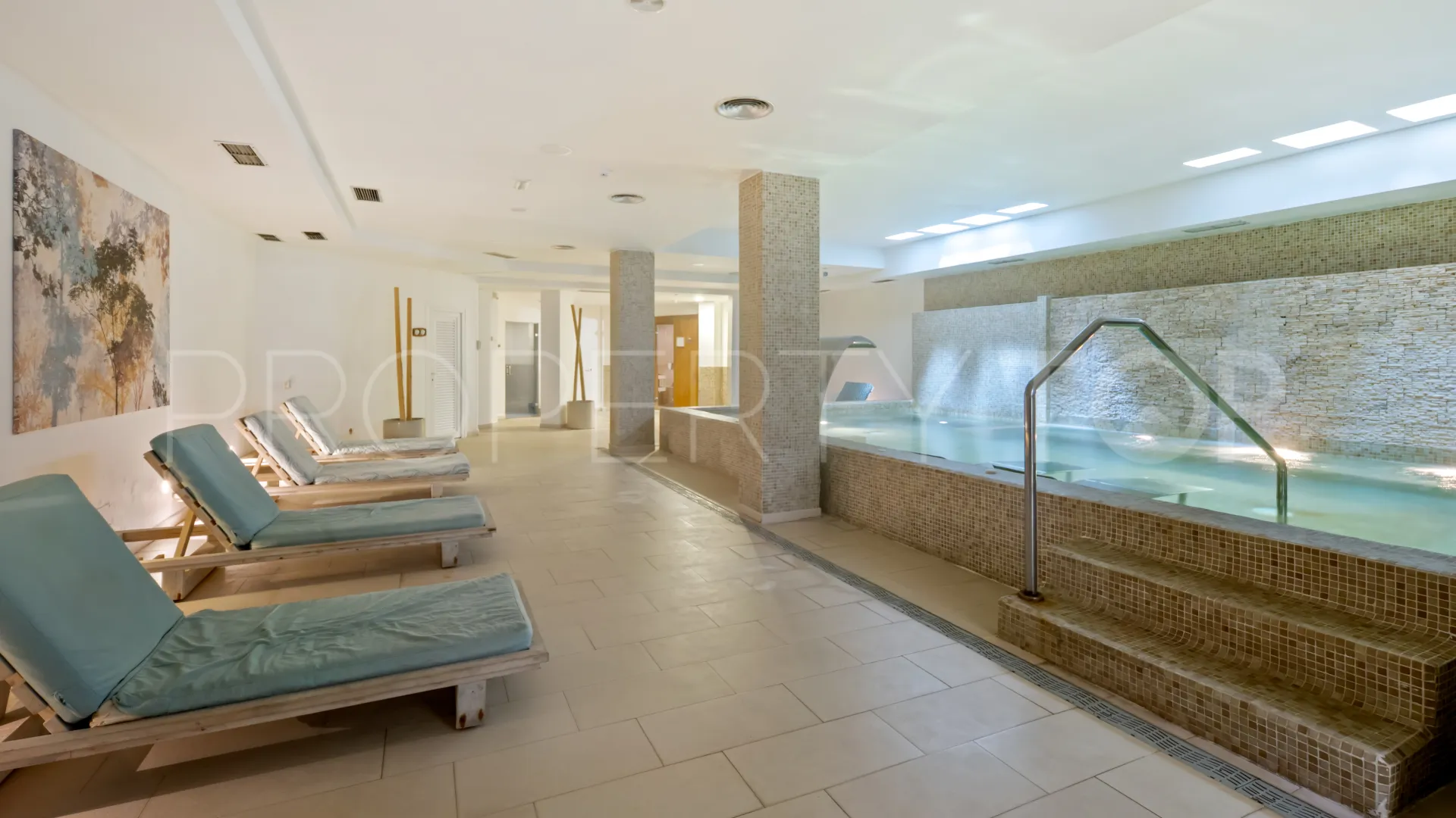 Aloha Hill Club, atico duplex a la venta